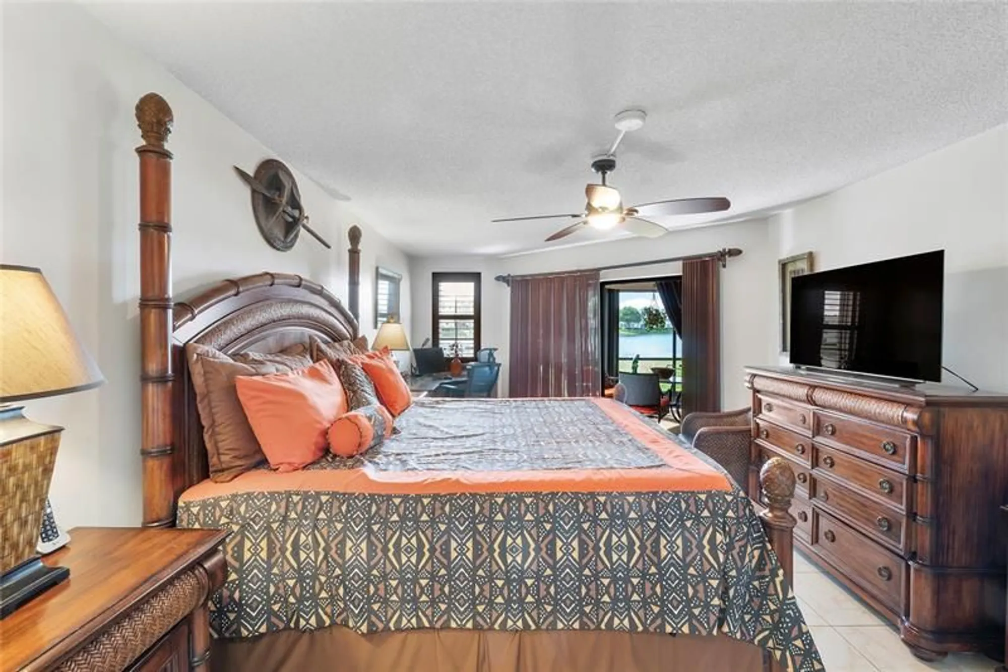 Property Slideshow image 15 of 37 | 7219 fairfax dr 110, Tamarac, FL, 33321