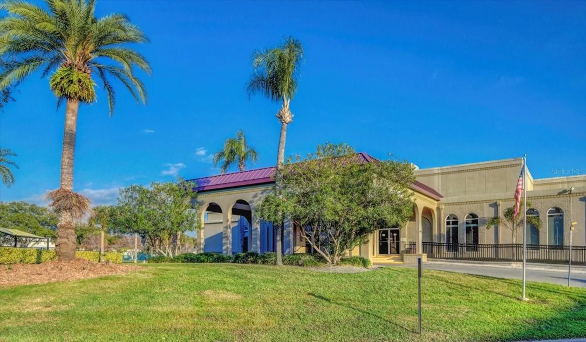 Property Slideshow image 23 of 34 | 2466 ecuadorian way 38, Clearwater, FL, 33763