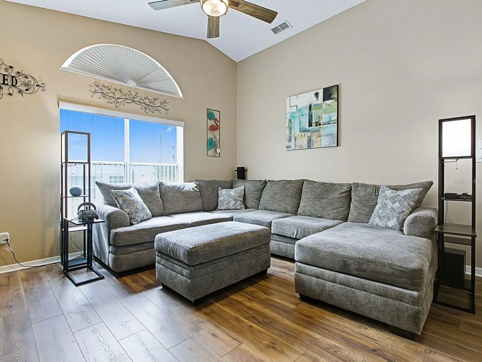 Property Slideshow image 17 of 65 | 4949 sawgrass lake cir, Leesburg, FL, 34748