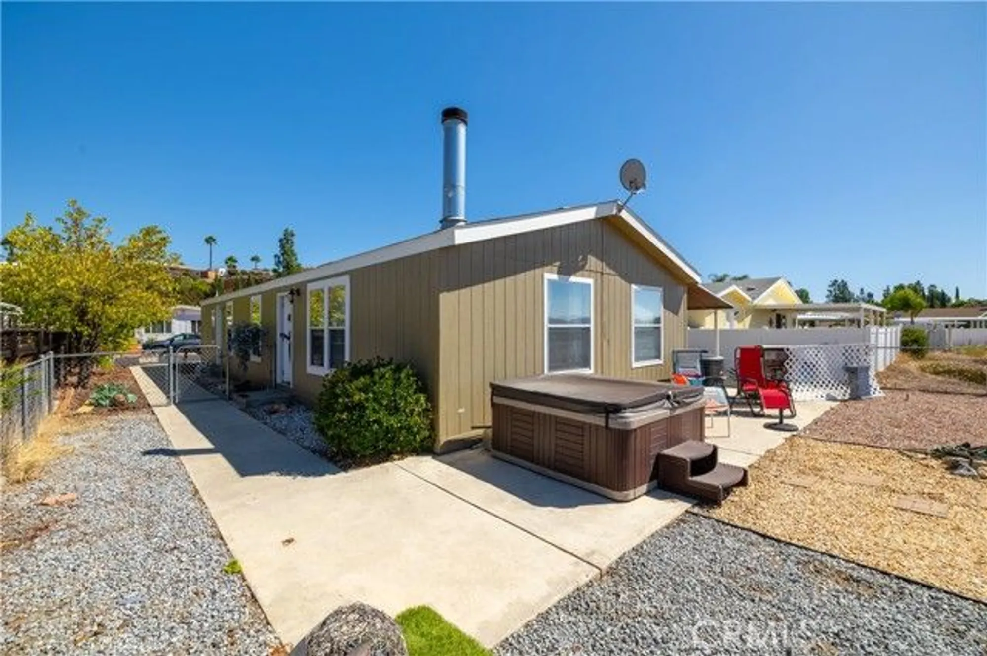 Property Slideshow image 21 of 30 | 38201 via la colina, Murrieta, CA, 92563