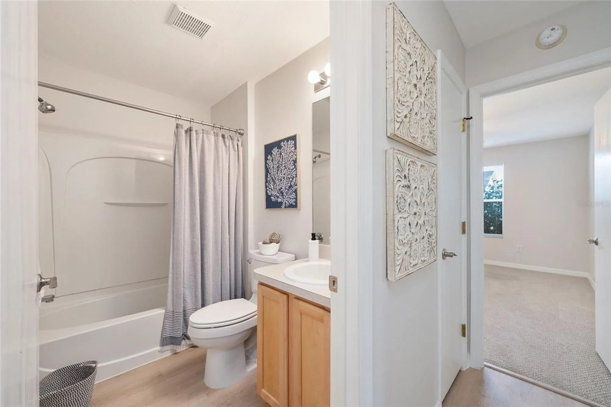 Property Slideshow image 32 of 46 | 2434 tatum ter, The Villages, FL, 32162