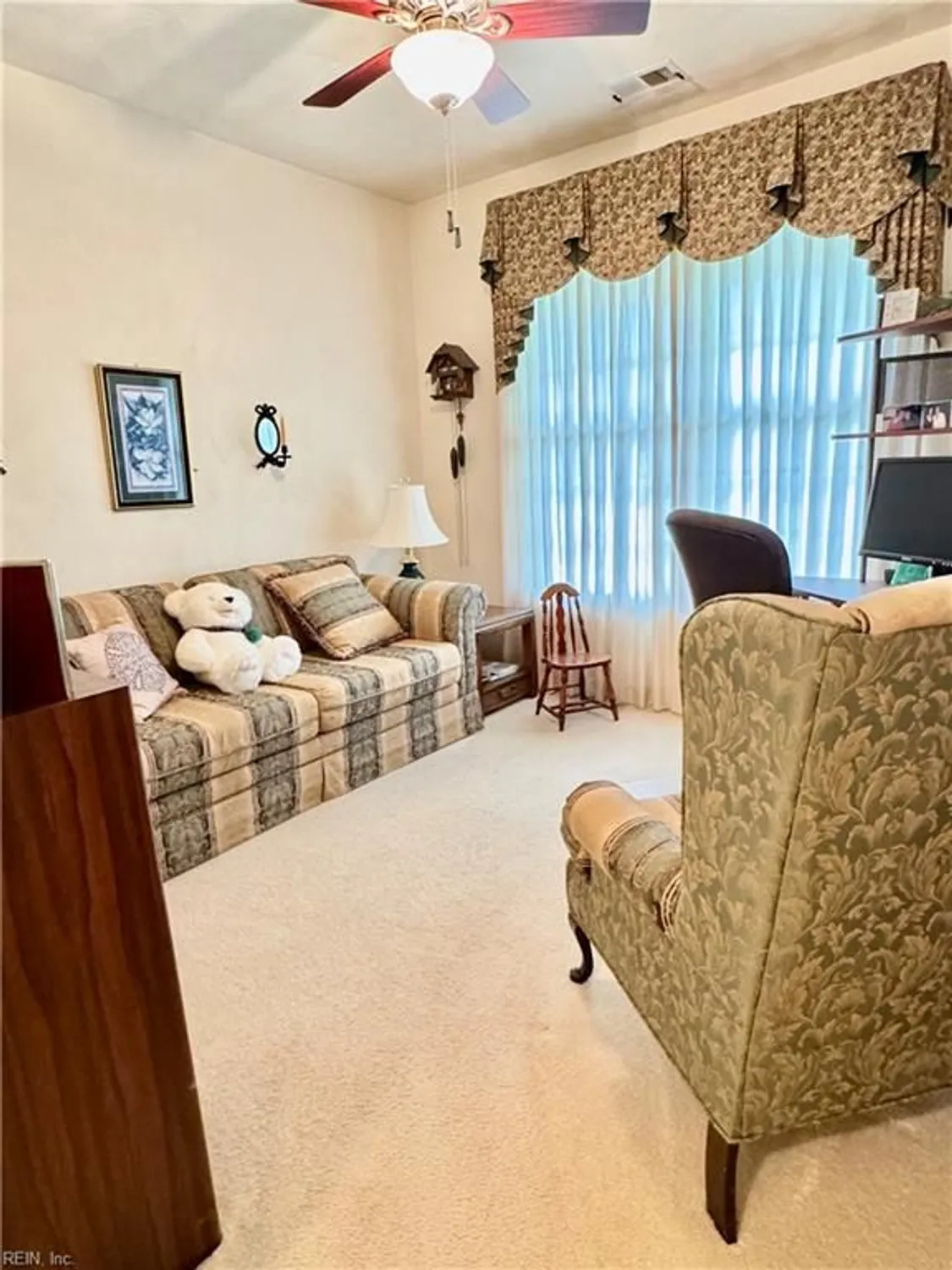 Property Slideshow image 27 of 37 | 2811 loveliness ct, Virginia Beach, VA, 23456