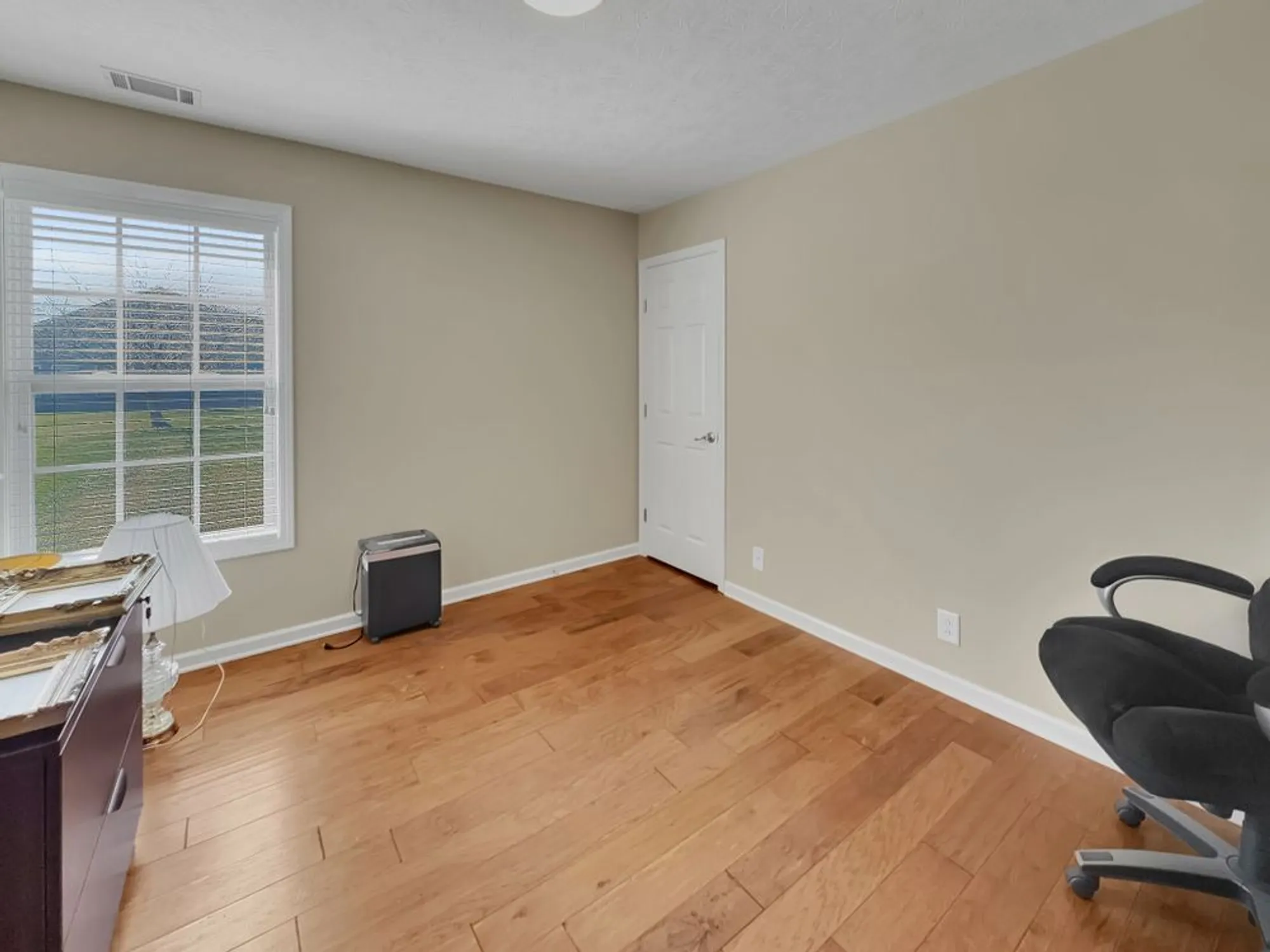 Property Slideshow image 24 of 30 | 395 devon chase hl unit 3804, Gallatin, TN, 37066