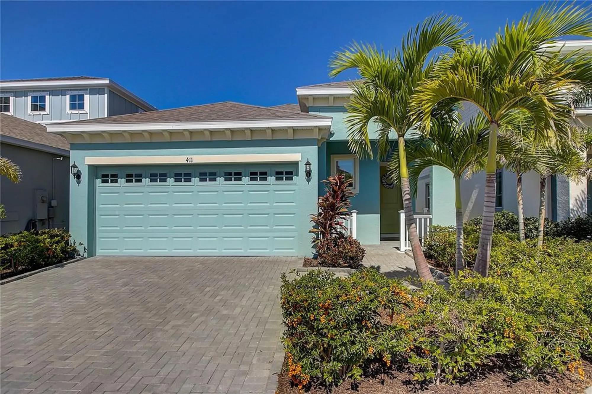 Property Slideshow image 1 of 91 | 411 sandsend ct, Apollo Beach, FL, 33572