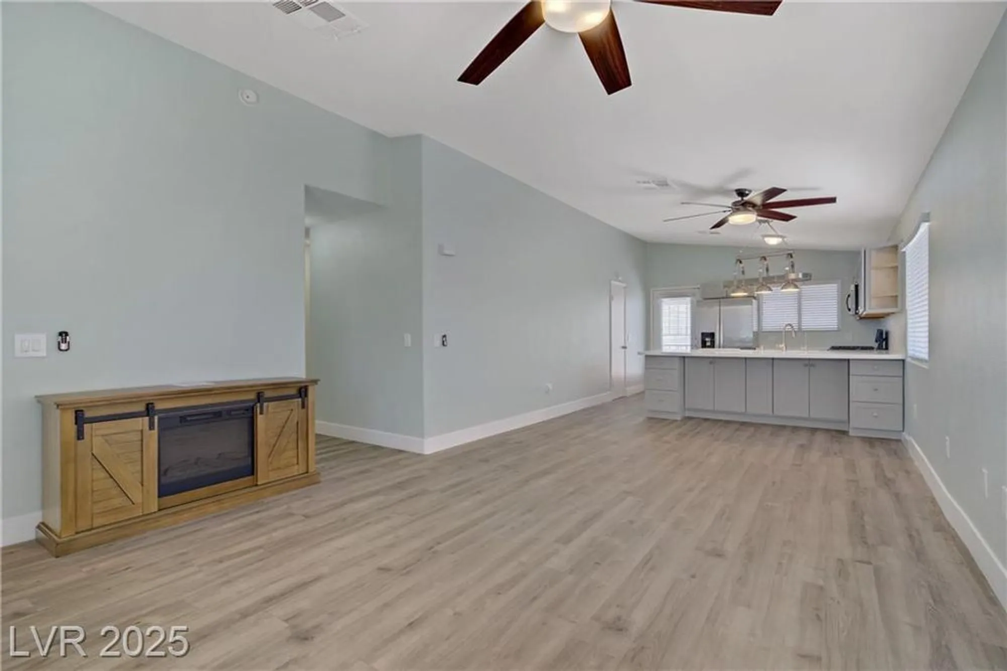 Property Slideshow image 4 of 30 | 5129 midnight oil dr, Las Vegas, NV, 89122