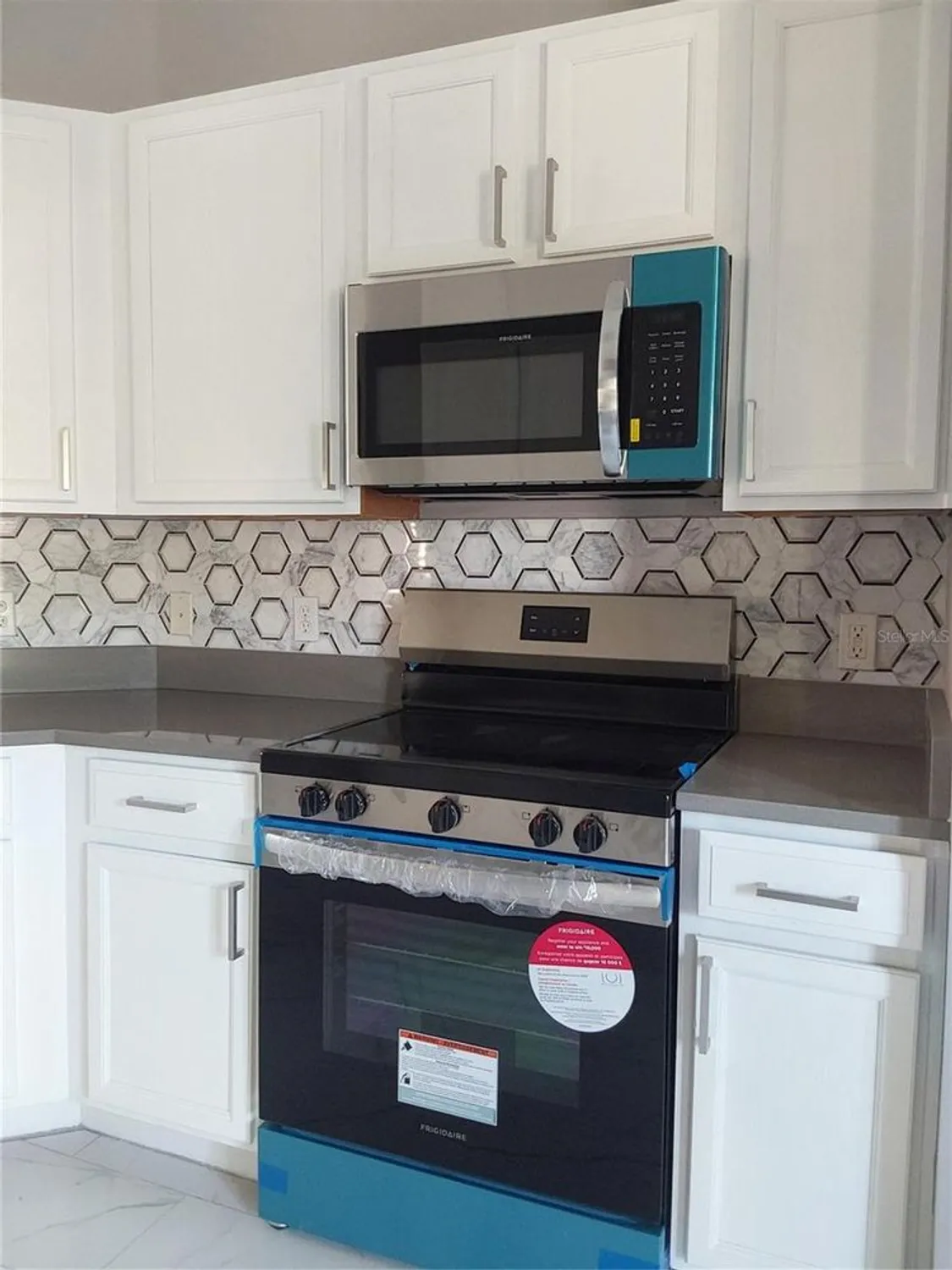 Property Slideshow image 11 of 25 | 130 prima dr, Kissimmee, FL, 34759