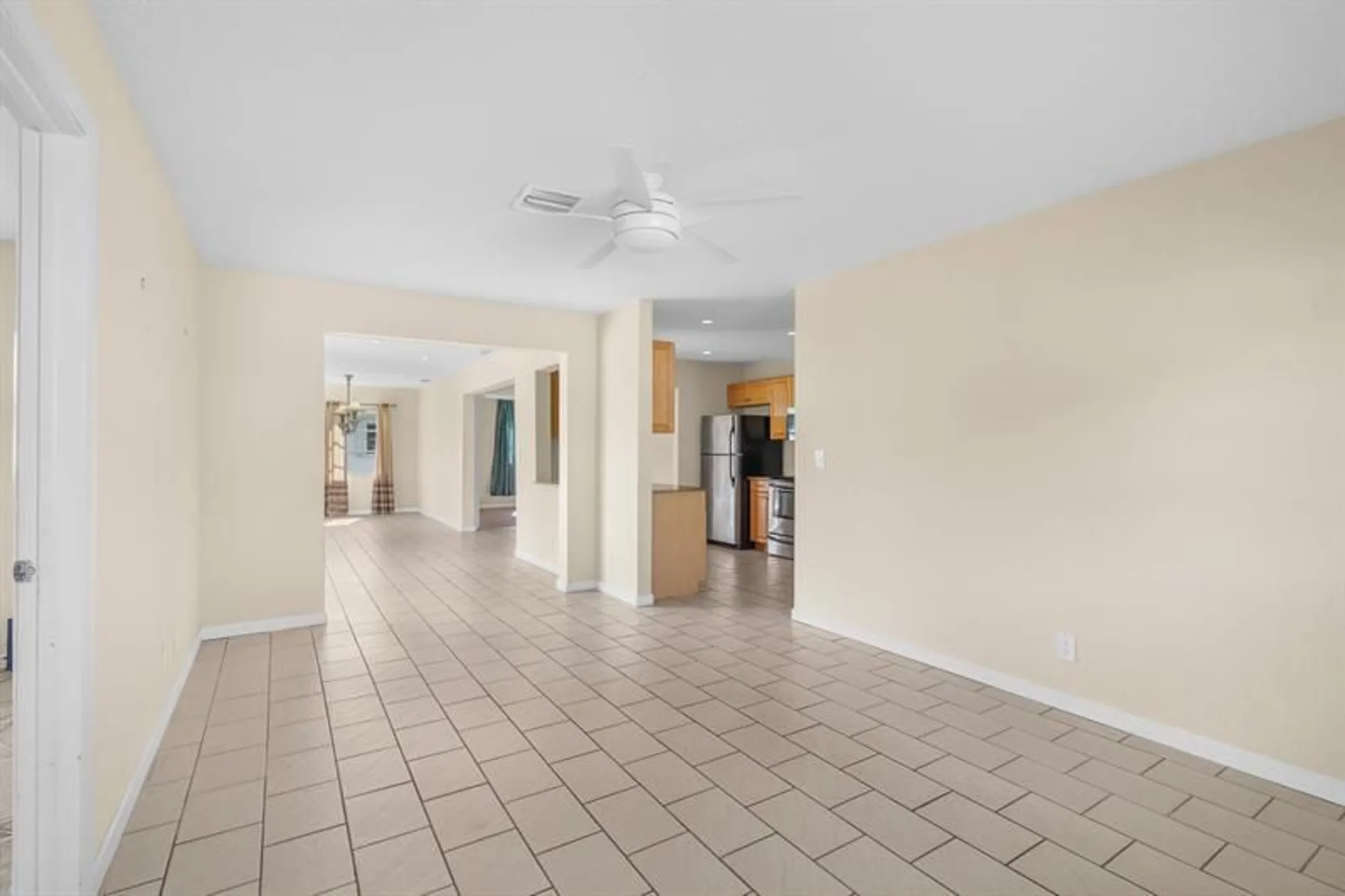 Property Slideshow image 17 of 51 | 8826 nw 13th st, Plantation, FL, 33322