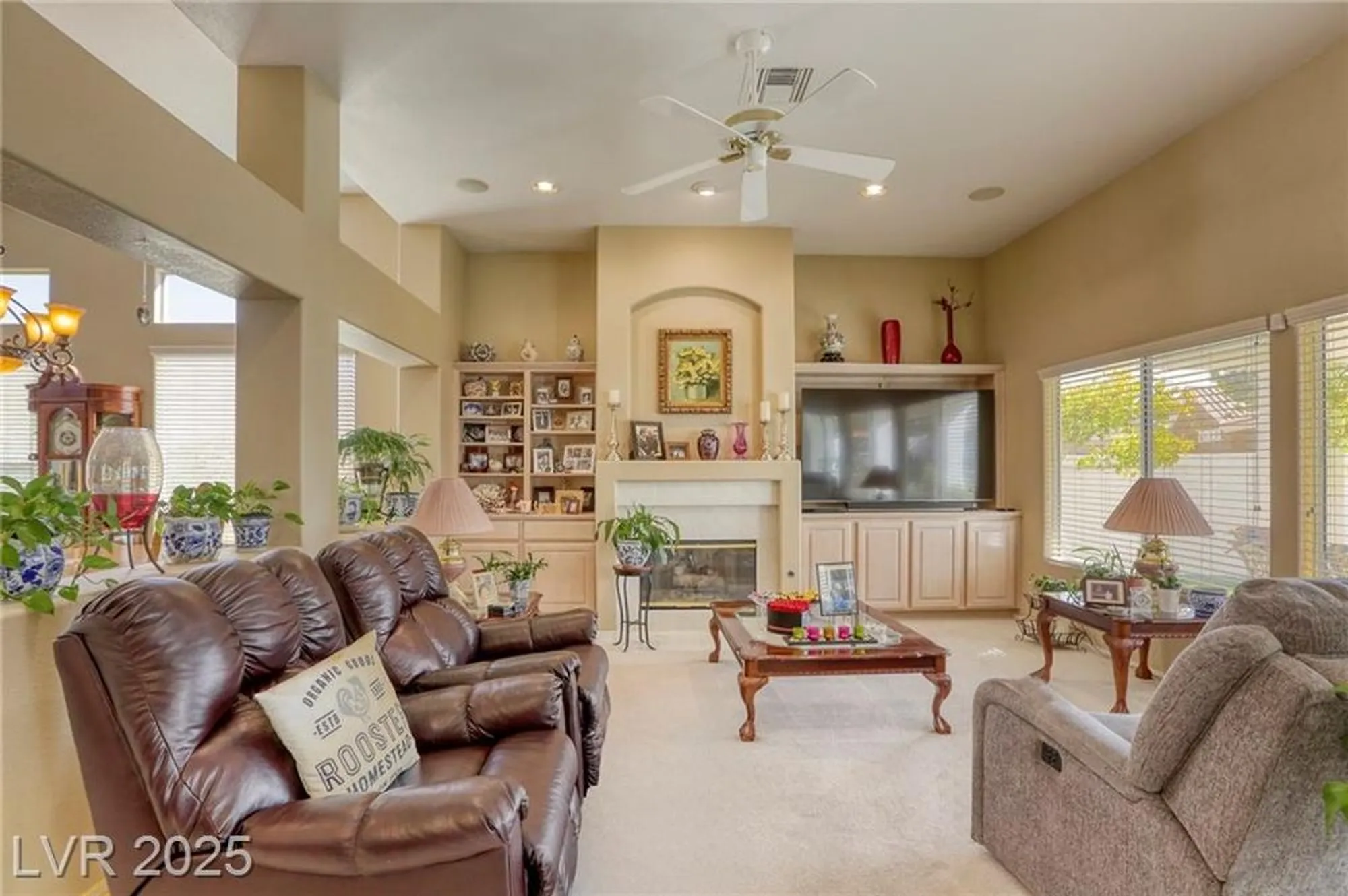 Property Slideshow image 10 of 39 | 9201 yucca blossom dr, Las Vegas, NV, 89134