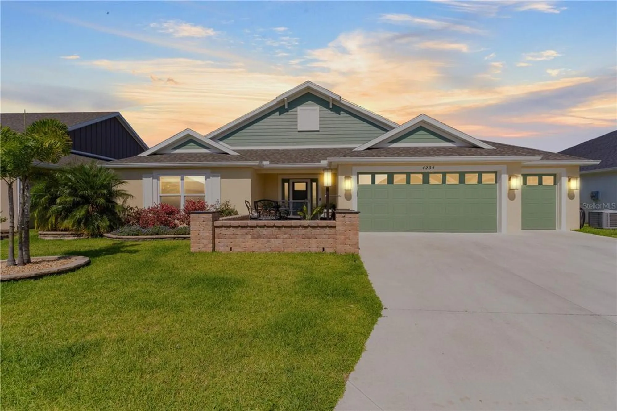 Property Slideshow image 2 of 43 | 4234 mccloy ave, The Villages, FL, 32163