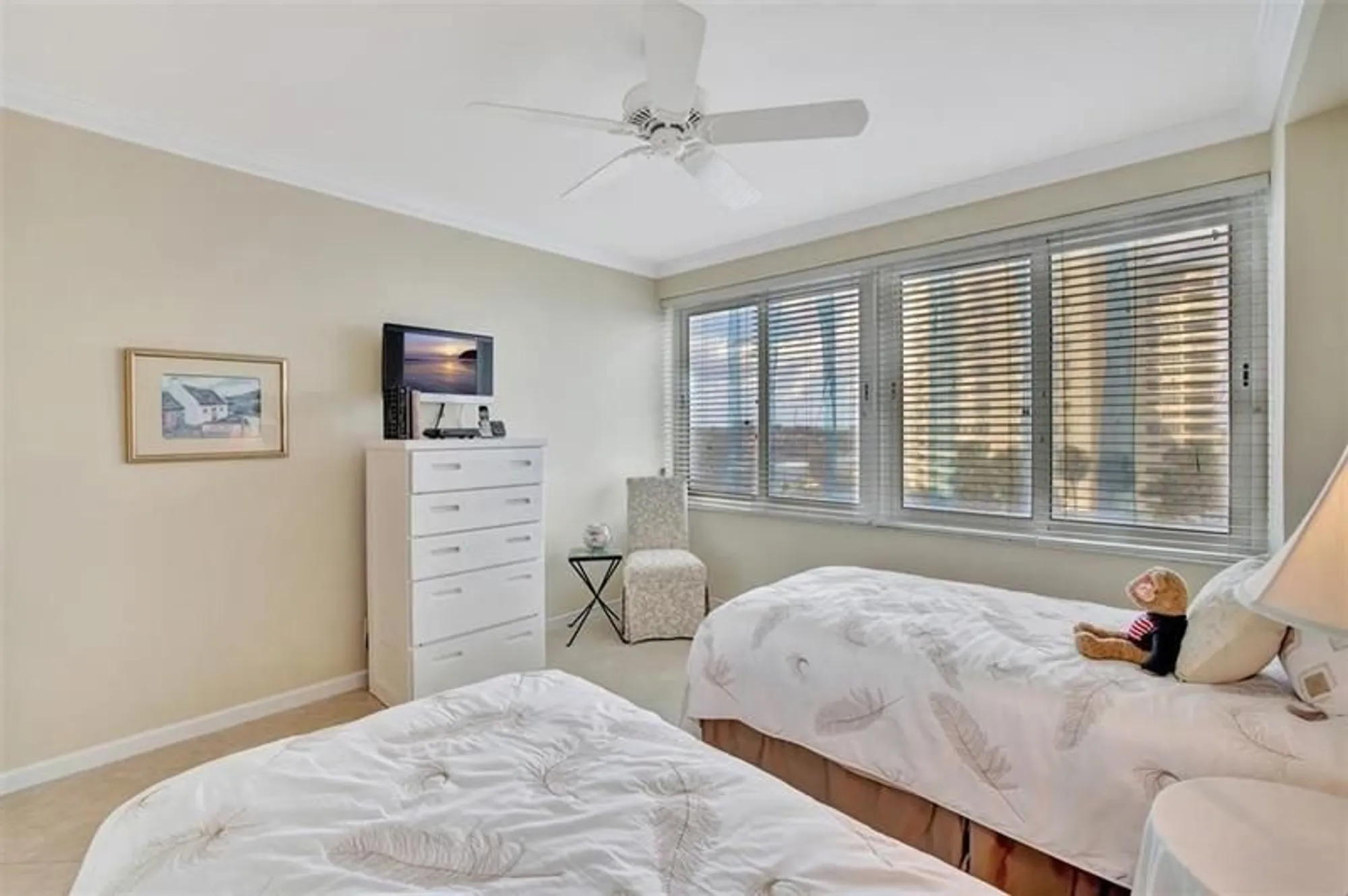 Property Slideshow image 15 of 29 | 3233 ne 34th st 505, Fort Lauderdale, FL, 33308