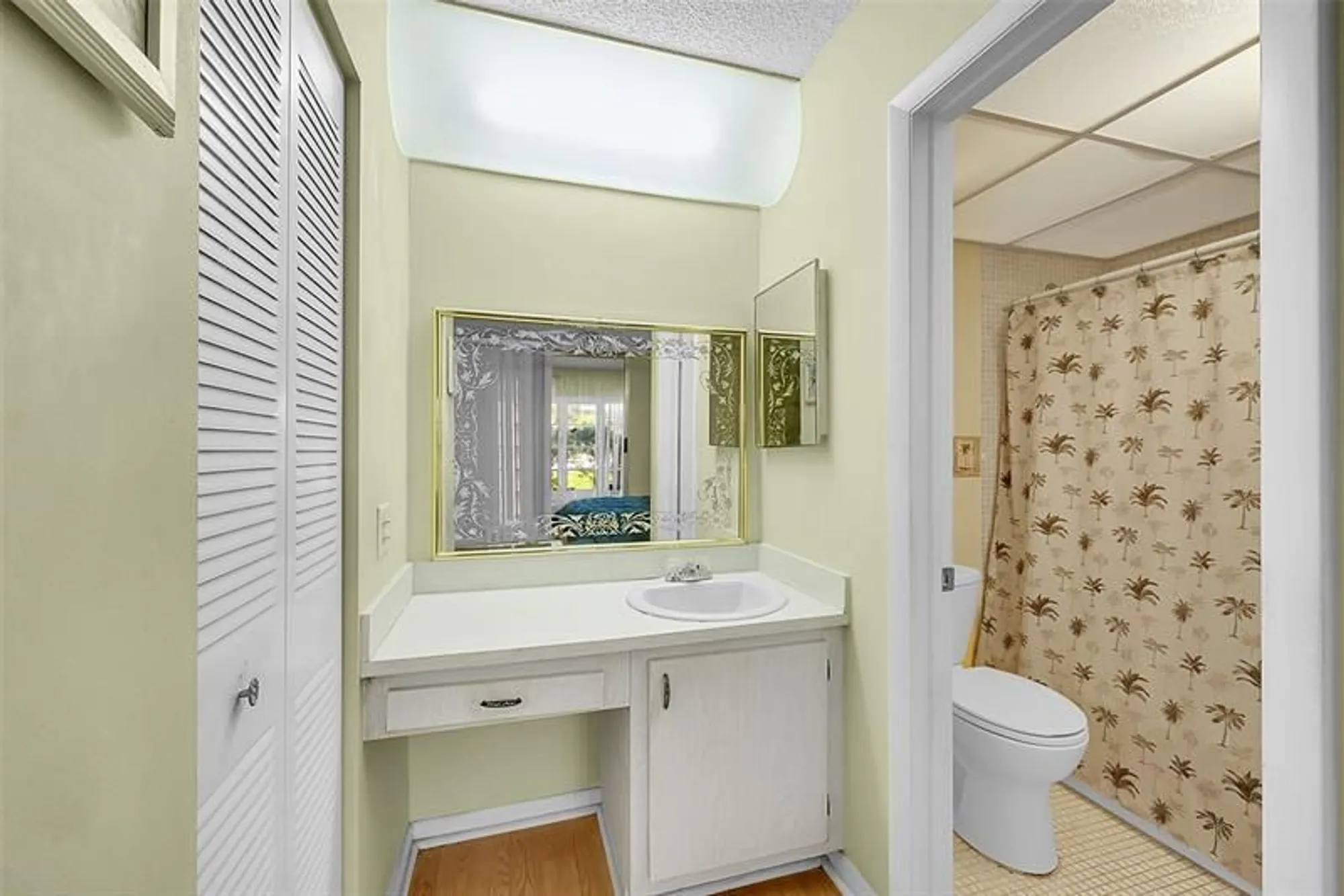 Property Slideshow image 23 of 28 | 6800 royal palm blvd apt 102, Margate, FL, 33063