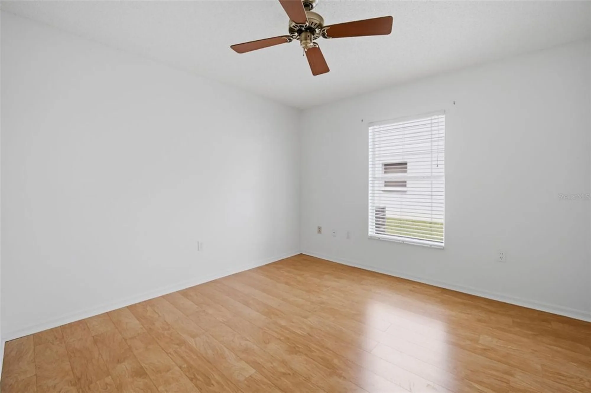 Property Slideshow image 19 of 59 | 1228 ashbourne cir, Trinity, FL, 34655