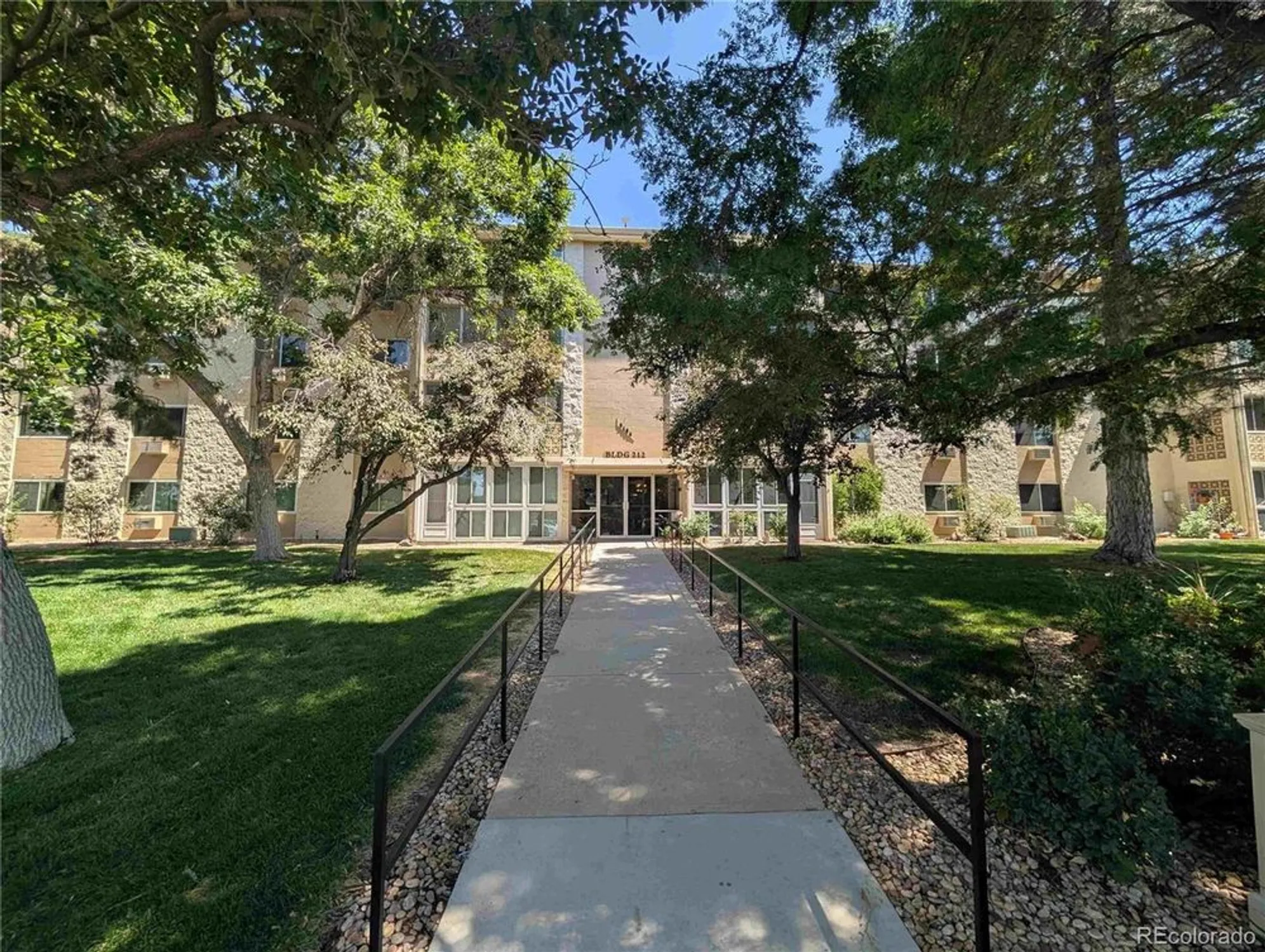 Property Slideshow image 1 of 20 | 3184 s heather gardens way 212, Aurora, CO, 80014