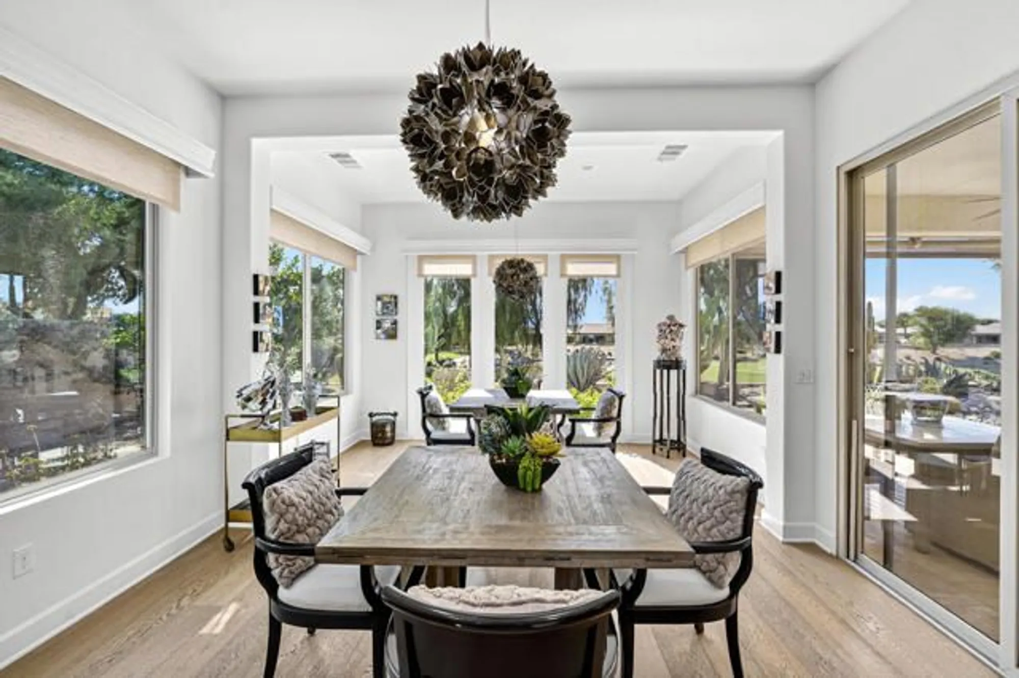 Property Slideshow image 16 of 73 | 81469 avenida montura, Indio, CA, 92203