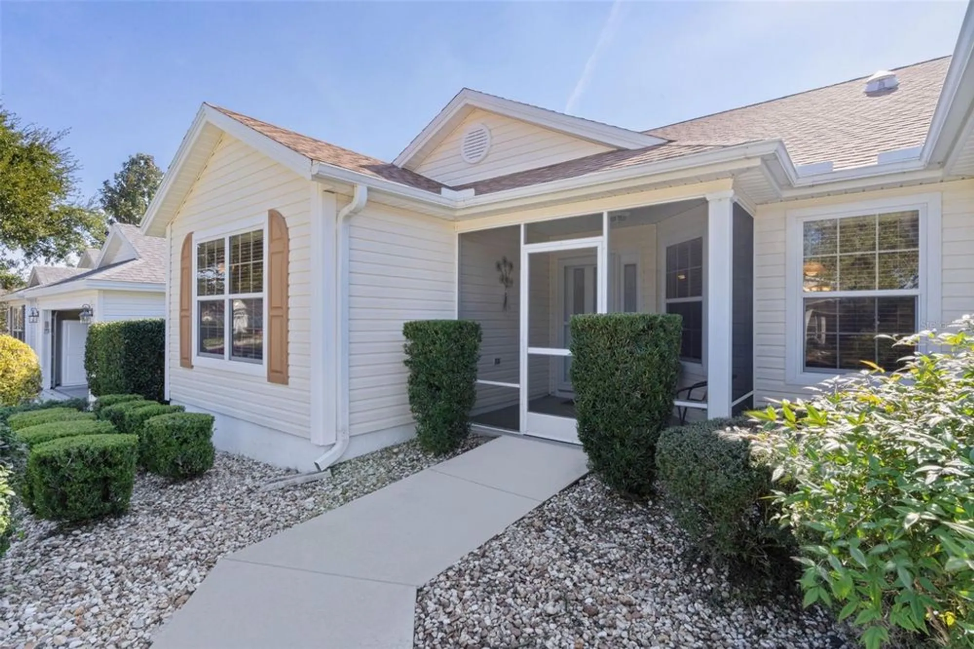 Property Slideshow image 4 of 49 | 2864 manor downs, The Villages, FL, 32162