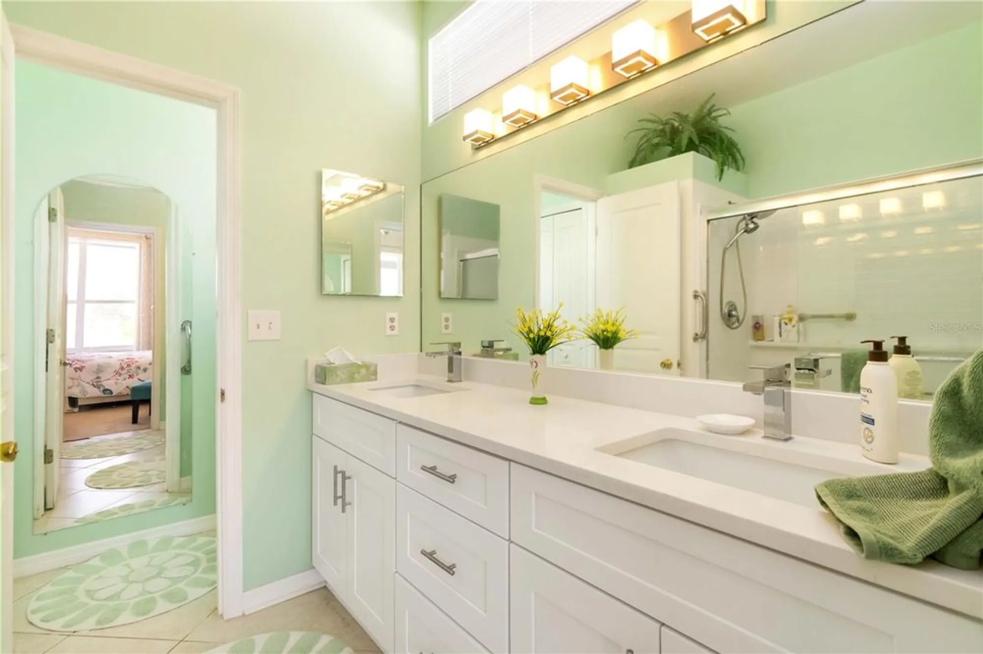 Property Slideshow image 23 of 34 | 357 fareham dr, Venice, FL, 34293