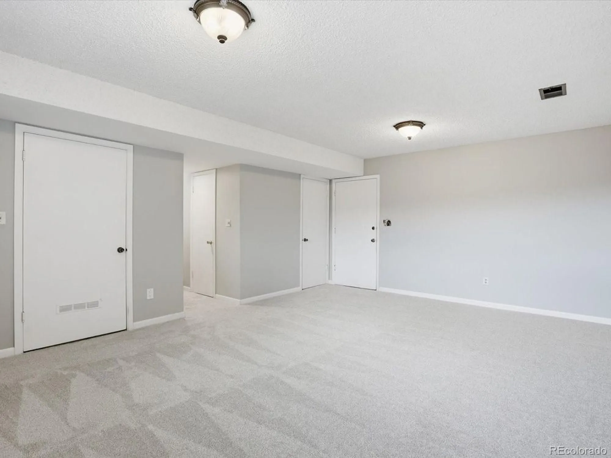 Property Slideshow image 23 of 38 | 7493 w cedar cir, Lakewood, CO, 80226