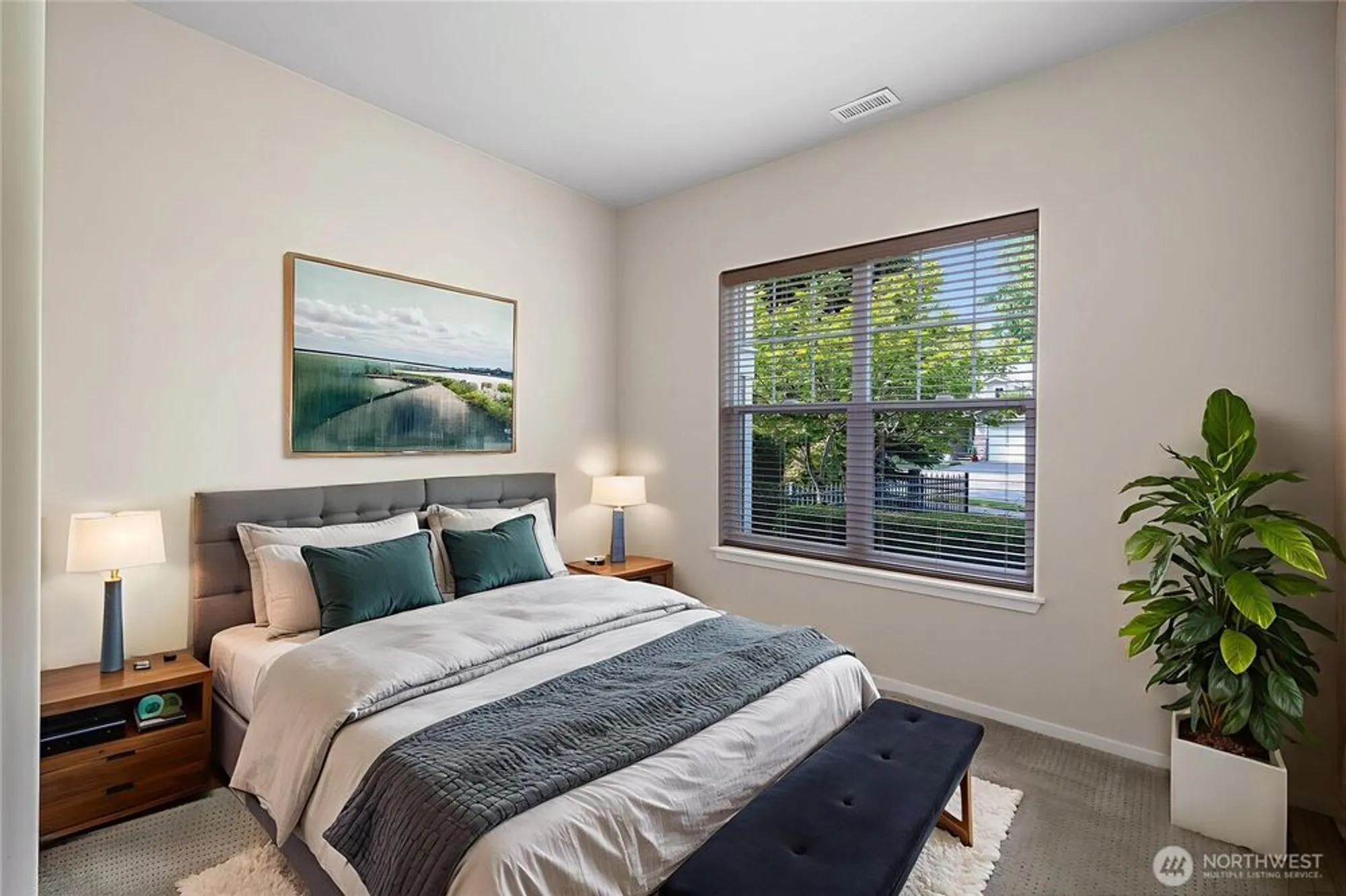 Property Slideshow image 11 of 40 | 4212 vashon dr, Lacey, WA, 98516