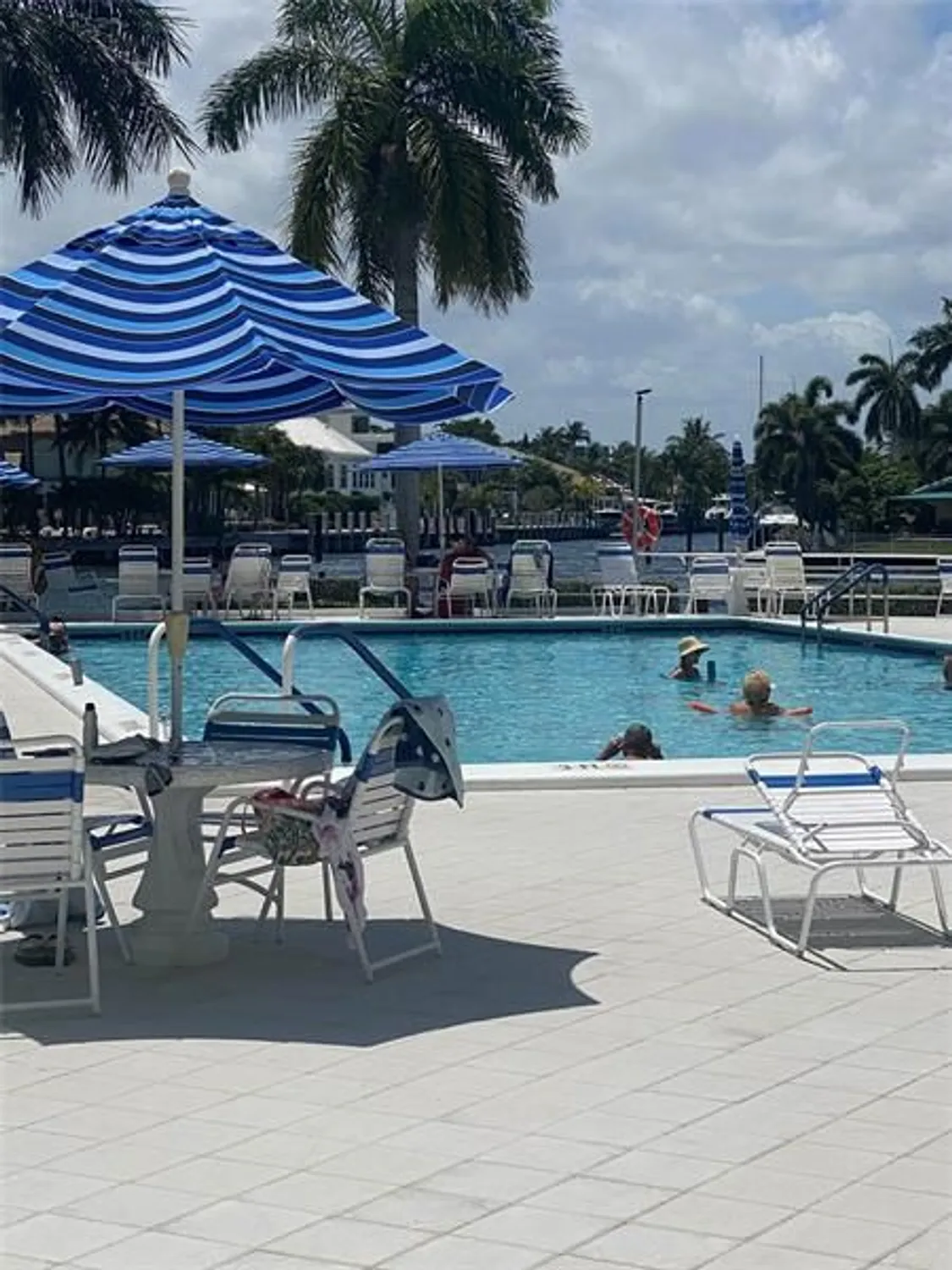 Property Slideshow image 26 of 30 | 3200 ne 36th st apt 1417, Fort Lauderdale, FL, 33308