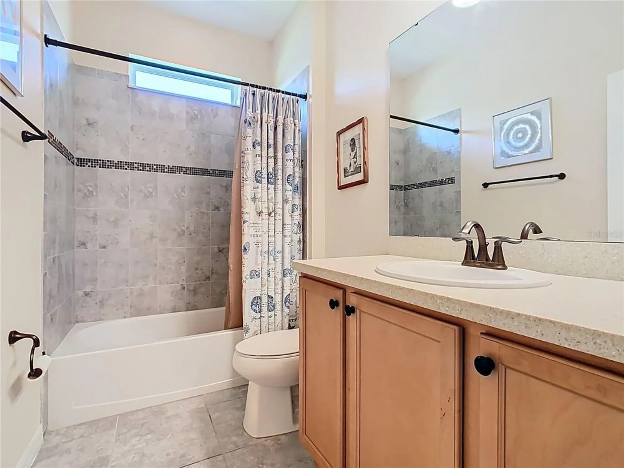 Property Slideshow image 38 of 61 | 436 bel air way, Kissimmee, FL, 34759