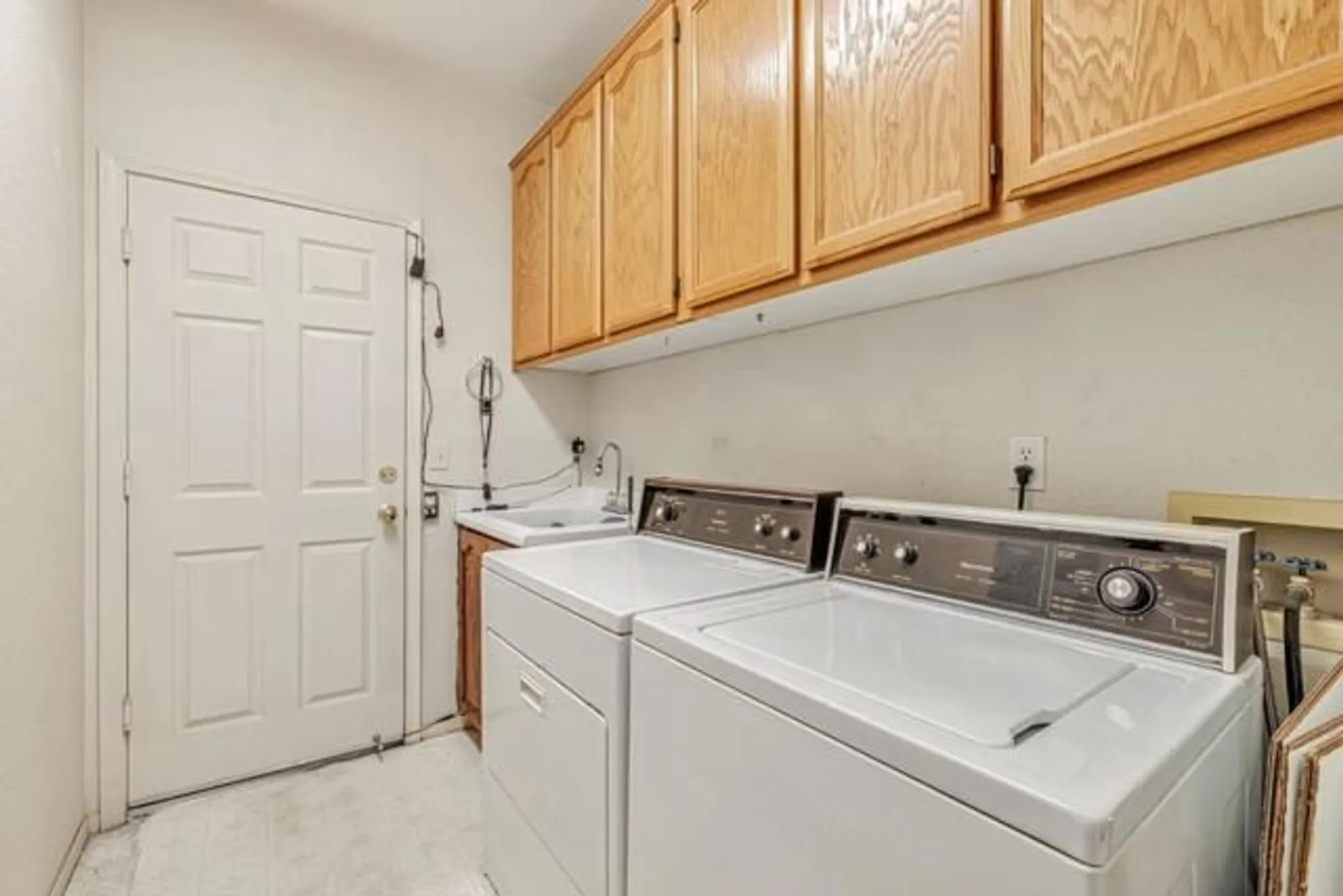 Property Slideshow image 23 of 34 | 782 oakhill way, Rio Vista, CA, 94571