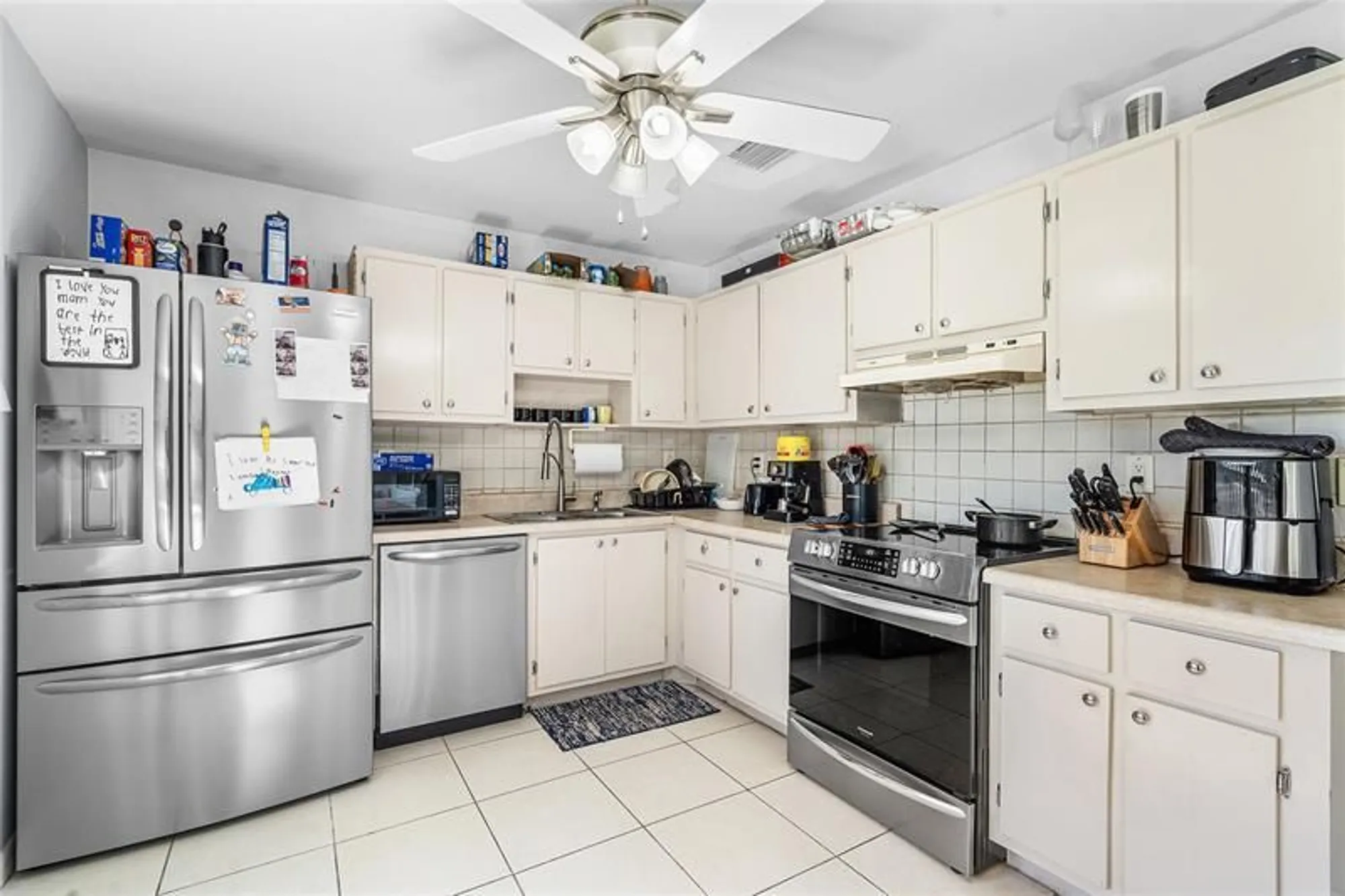 Property Slideshow image 12 of 30 | 1640 palmland dr # 1640, Boynton Beach, FL, 33436