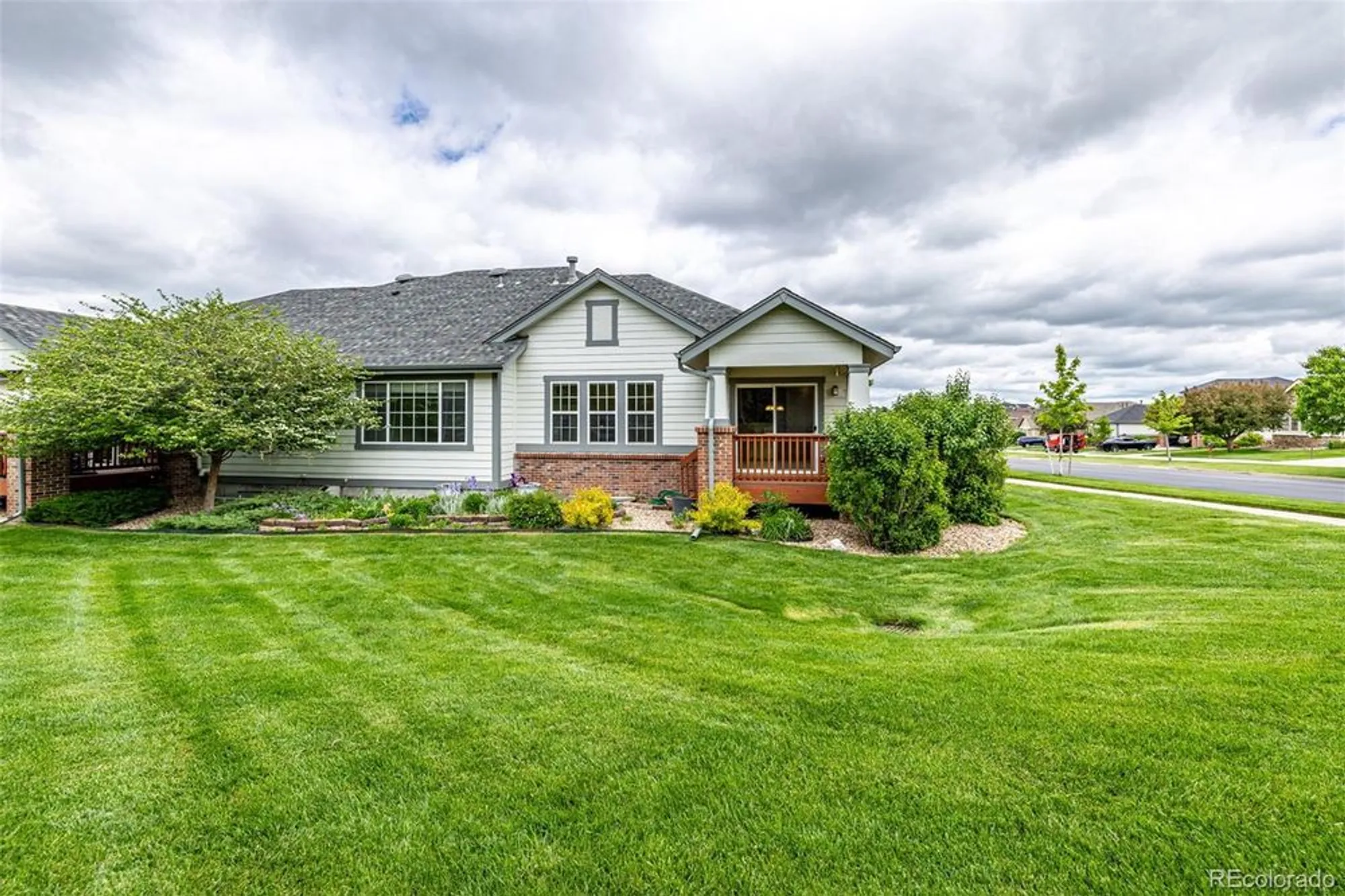 Property Slideshow image 33 of 46 | 8267 s sicily ct, Aurora, CO, 80016