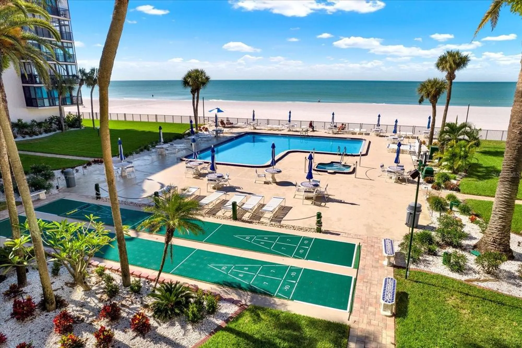 Property Slideshow image 18 of 35 | 18304 gulf blvd 311, Redington Shores, FL, 33708