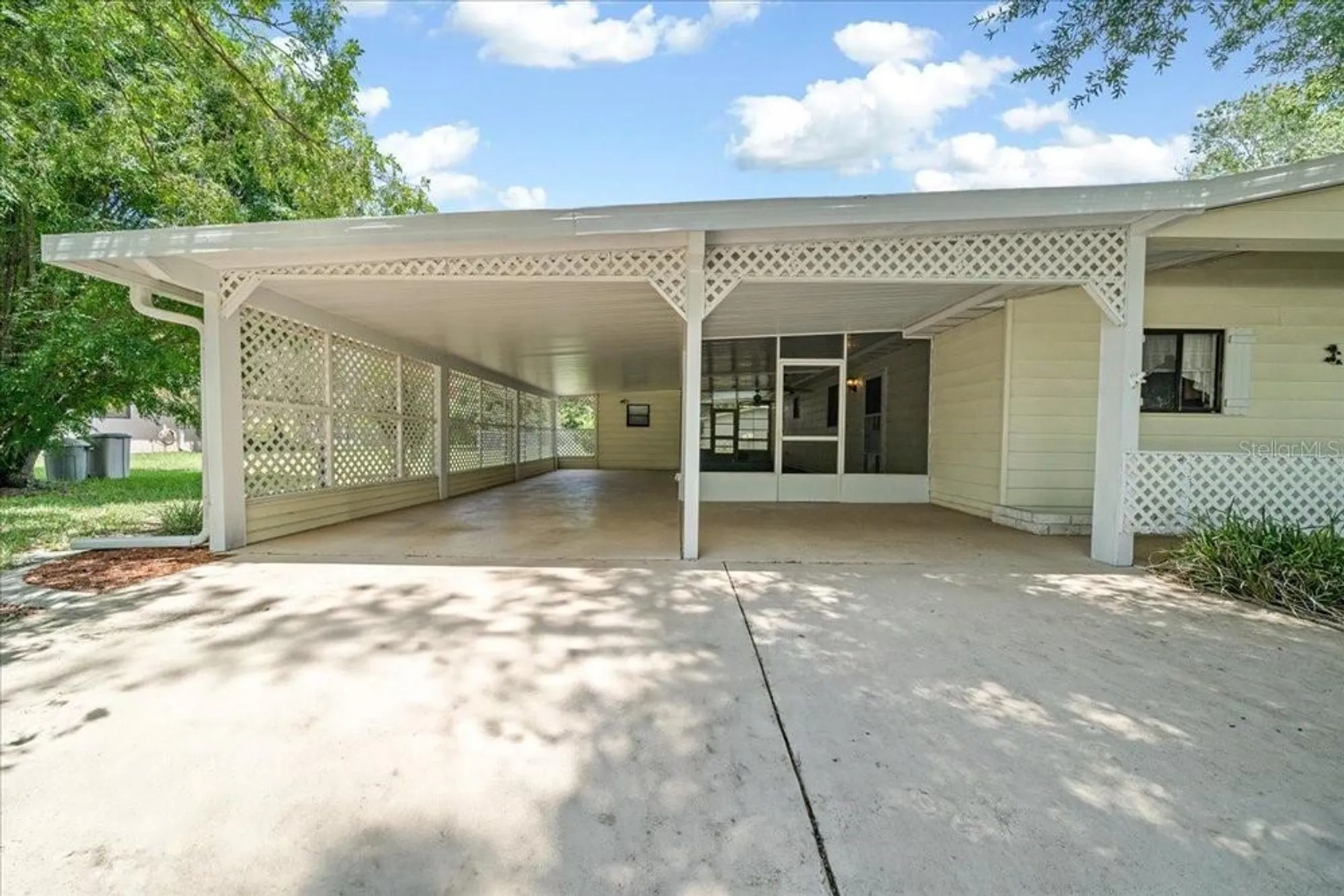 Property Slideshow image 4 of 48 | 8973 sw 104th pl, Ocala, FL, 34481