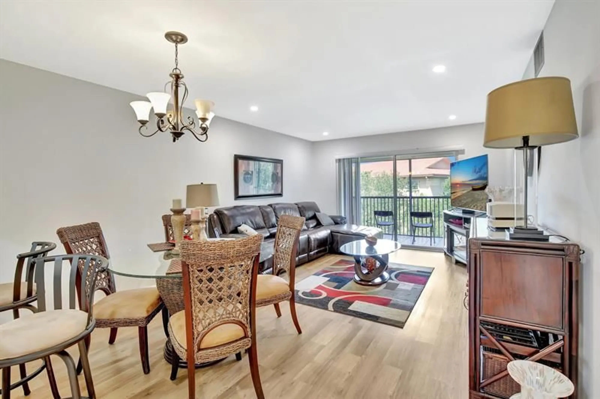 Property Slideshow image 7 of 35 | 1200 sw 124th ter 404 o, Pembroke Pines, FL, 33027