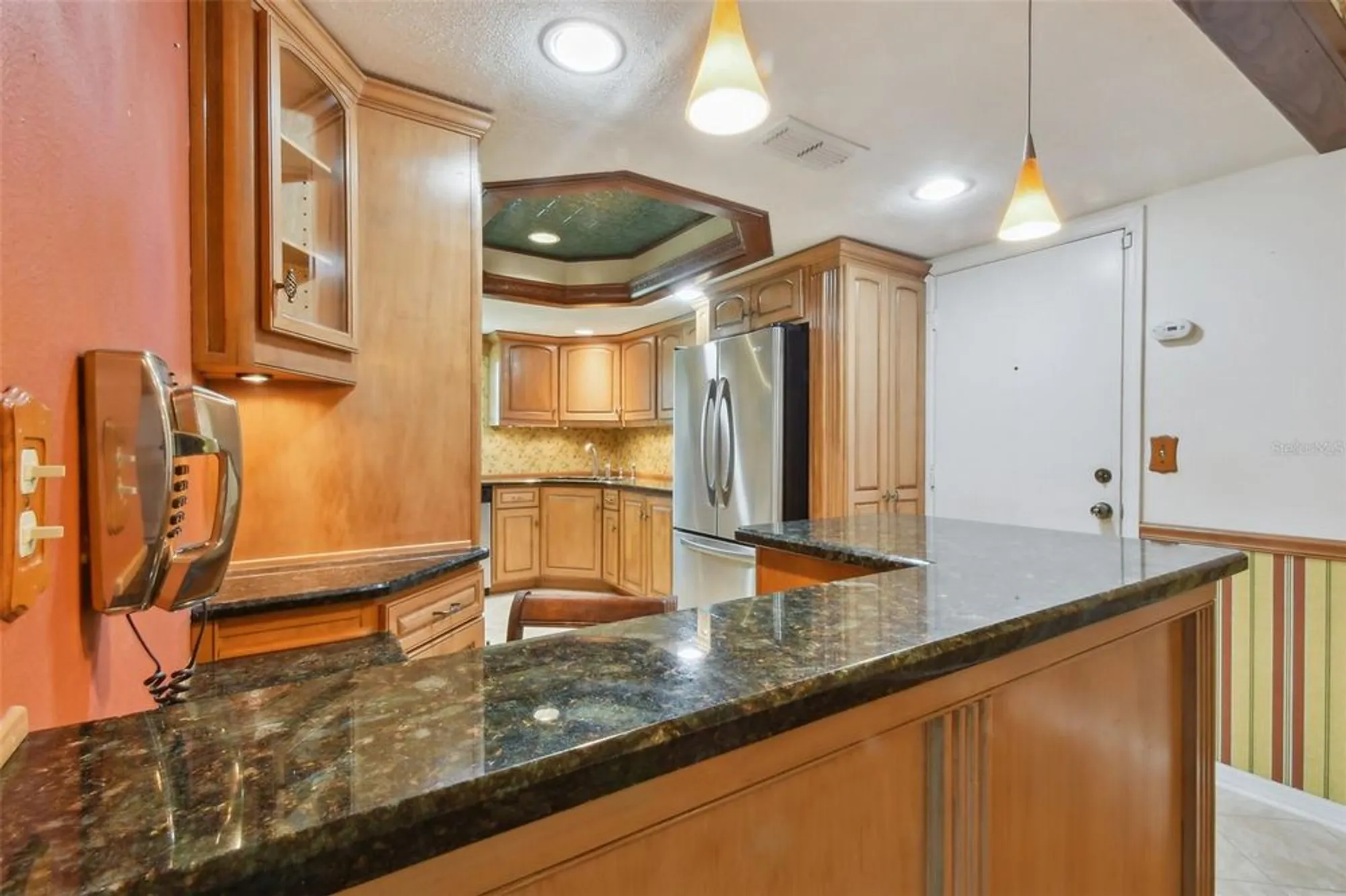 Property Slideshow image 10 of 28 | 912 e del webb blvd, Sun City Center, FL, 33573