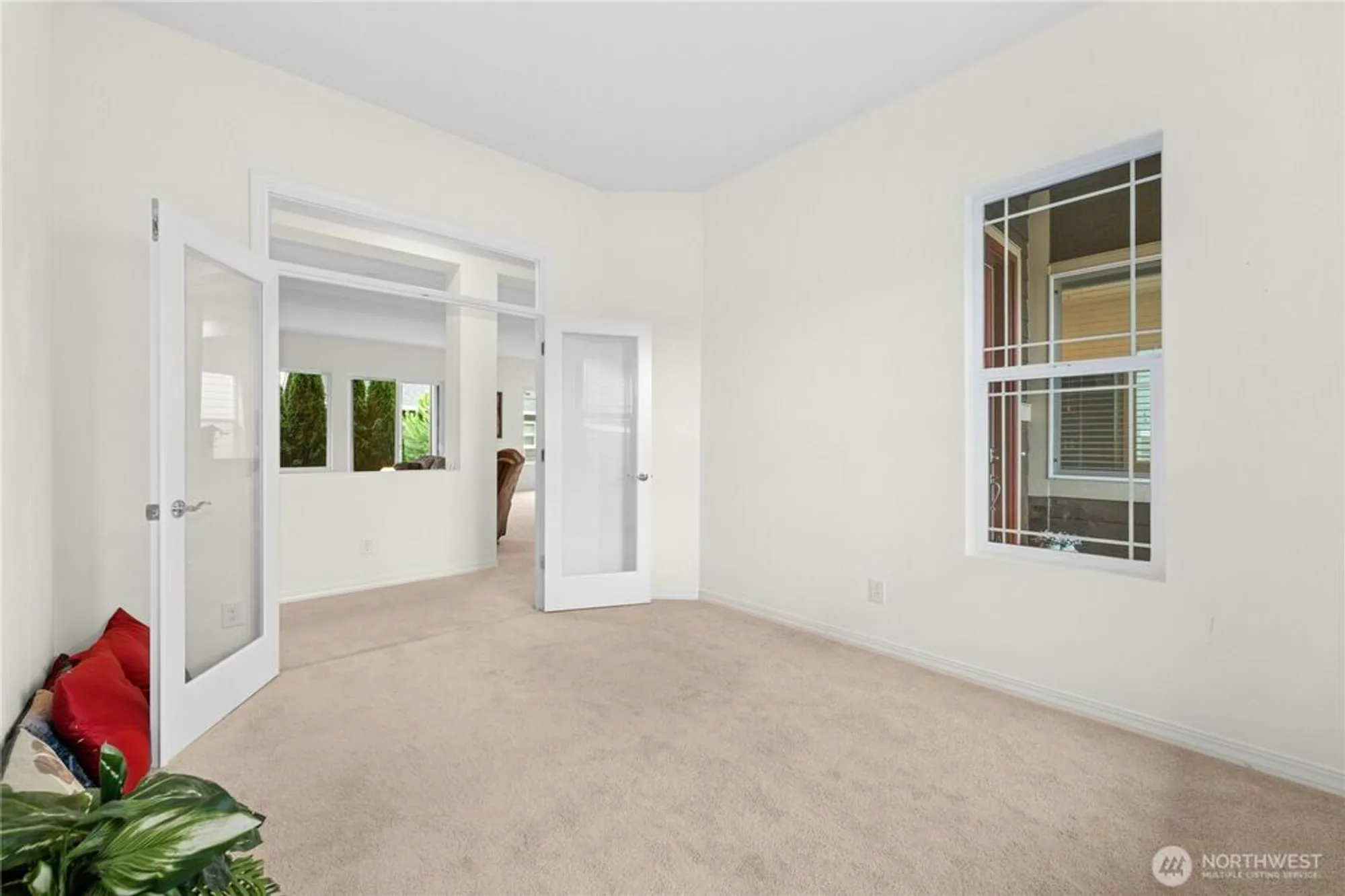 Property Slideshow image 26 of 38 | 5206 waldron dr, Lacey, WA, 98516