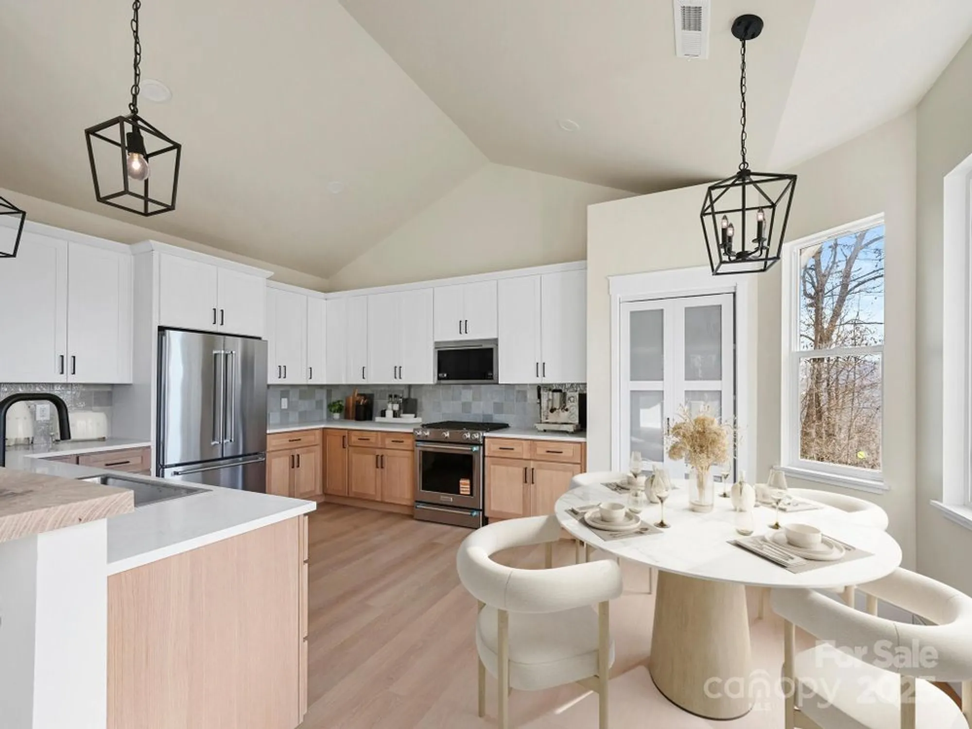 Property Slideshow image 4 of 21 | 296 carriage summitt way, Hendersonville, NC, 28791