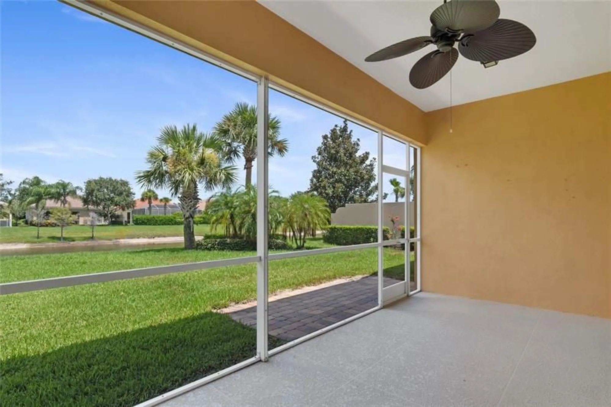 Property Slideshow image 24 of 31 | 5184 formosa cir, Vero Beach, FL, 32967