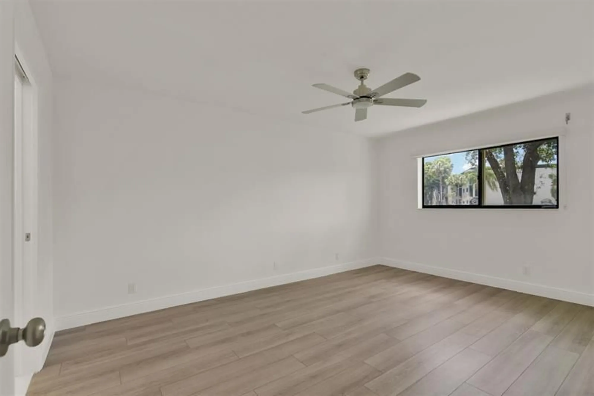 Property Slideshow image 13 of 19 | 15461 pembridge 112 dr 112, Delray Beach, FL, 33484