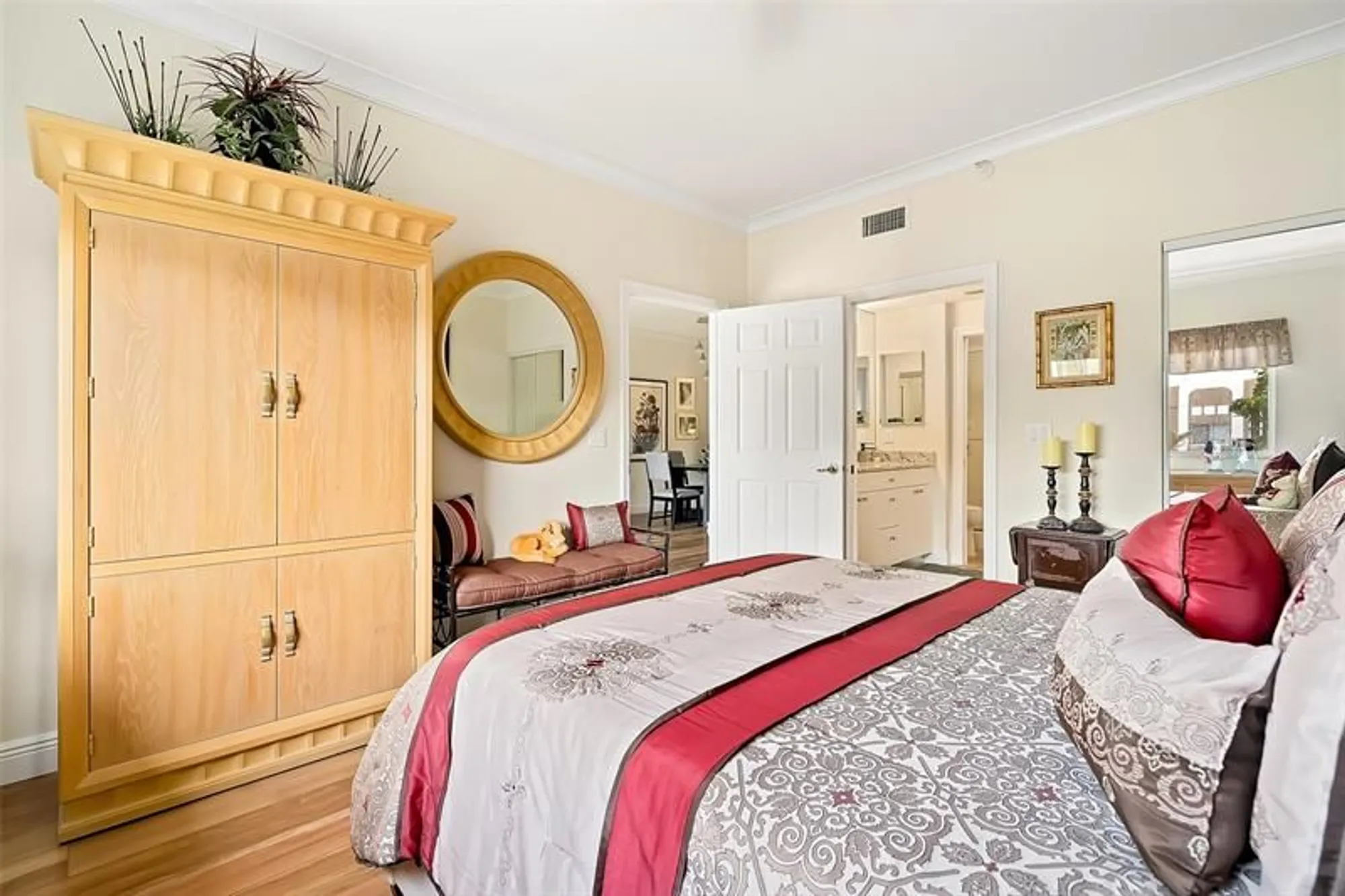 Property Slideshow image 13 of 37 | 7635 southampton ter 402, Tamarac, FL, 33321