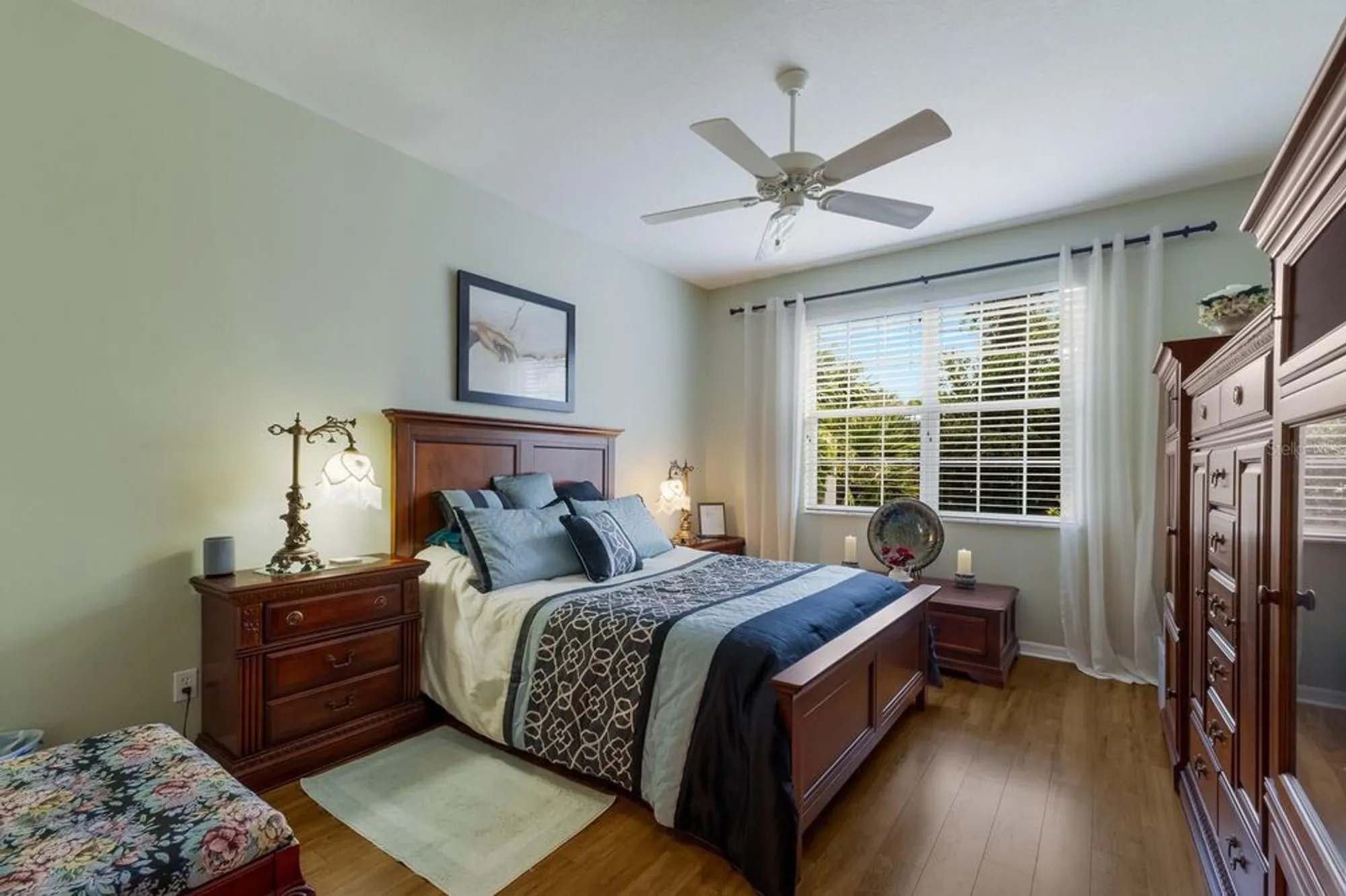 Property Slideshow image 13 of 28 | 915 barclay ct, Venice, FL, 34293