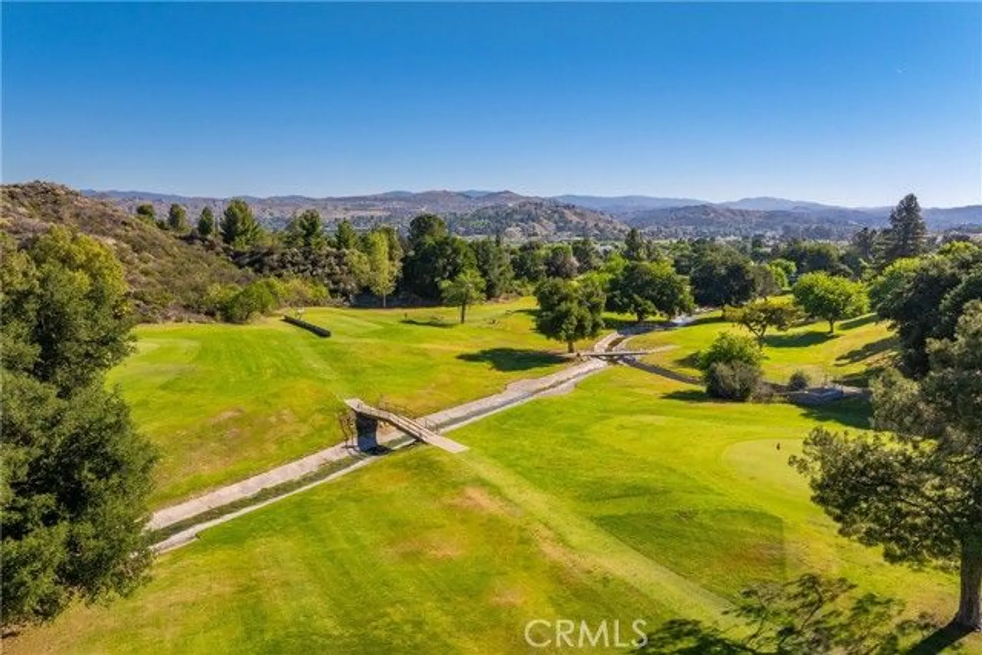 Property Slideshow image 37 of 41 | 19828 spanish oak dr, Newhall, CA, 91321