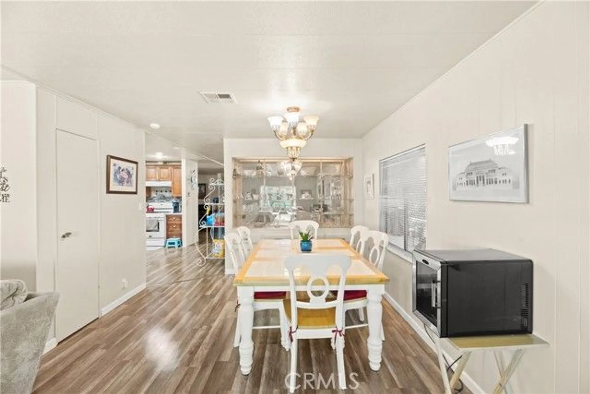 Property Slideshow image 18 of 60 | 2964 silver oak way, Hemet, CA, 92545