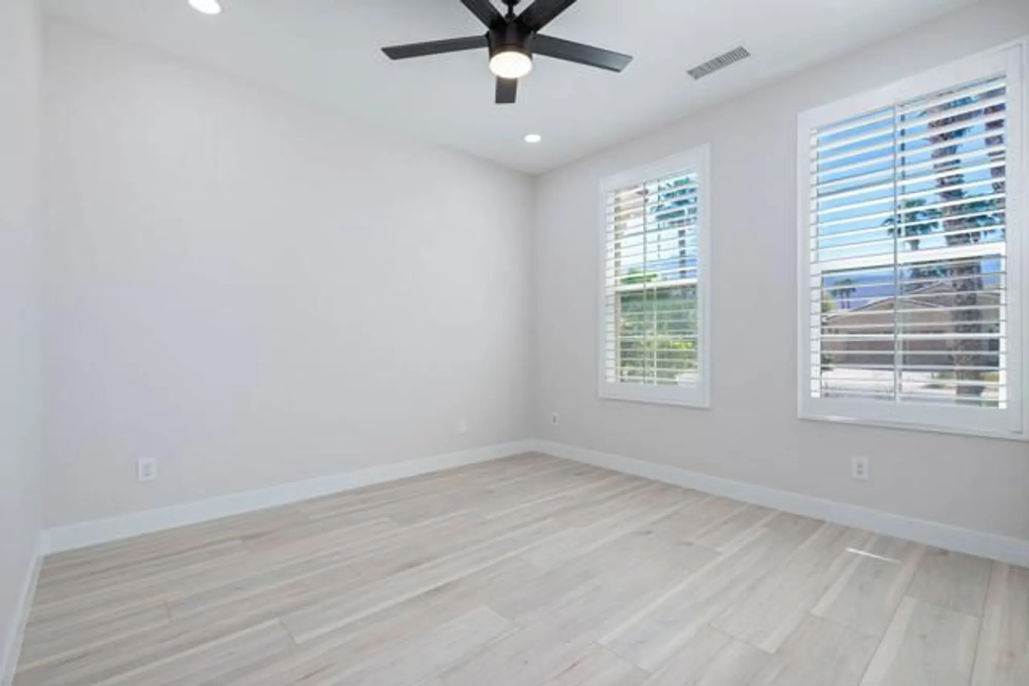 Property Slideshow image 19 of 65 | 60504 desert shadows dr, La Quinta, CA, 92253