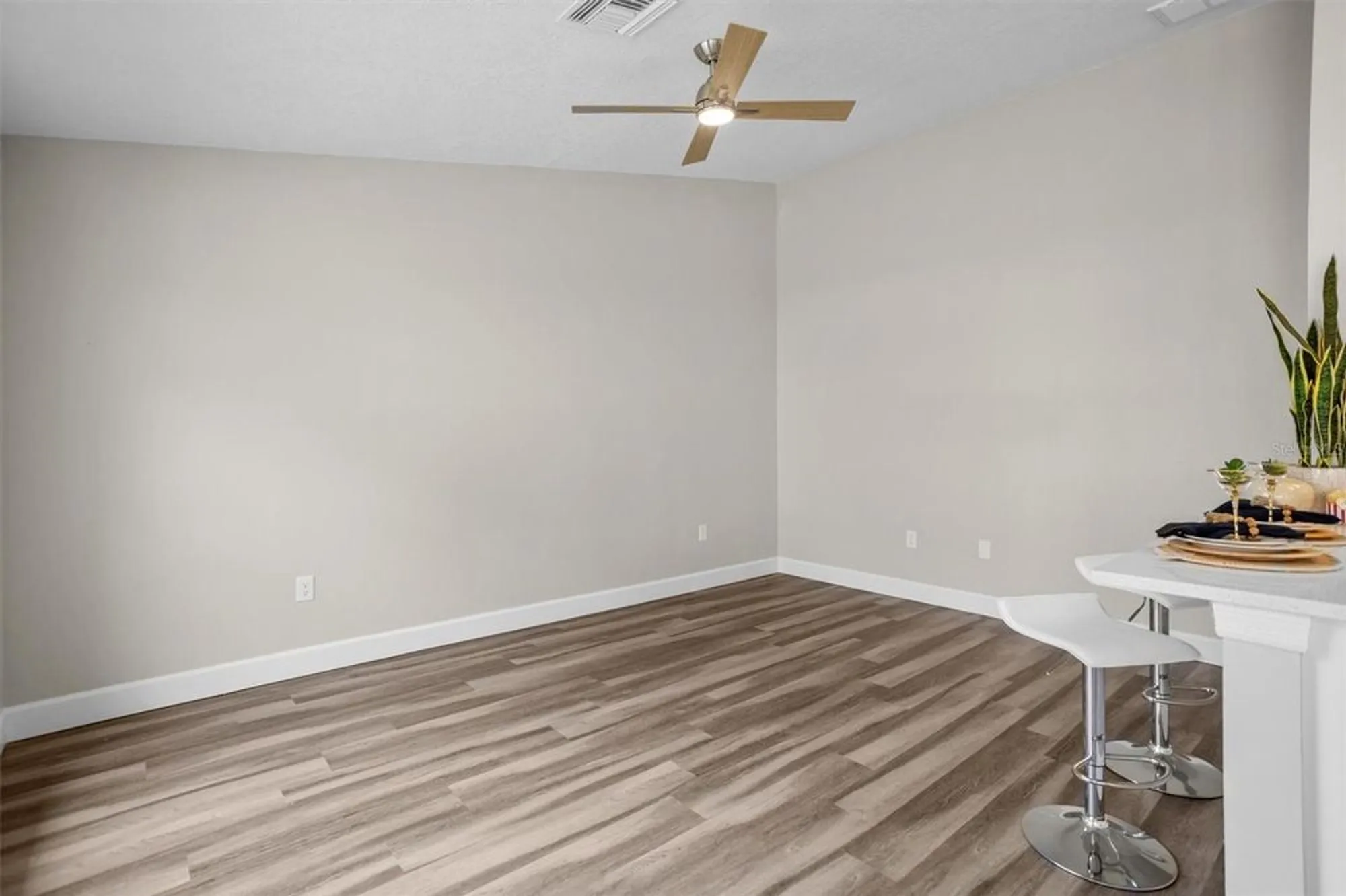 Property Slideshow image 17 of 68 | 1046 almondwood dr, Trinity, FL, 34655