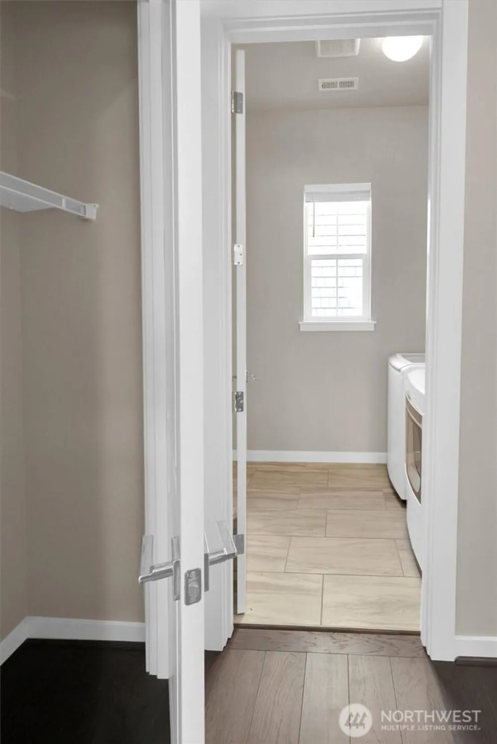 Property Slideshow image 14 of 39 | 23612 se aspen st, Black Diamond, WA, 98010