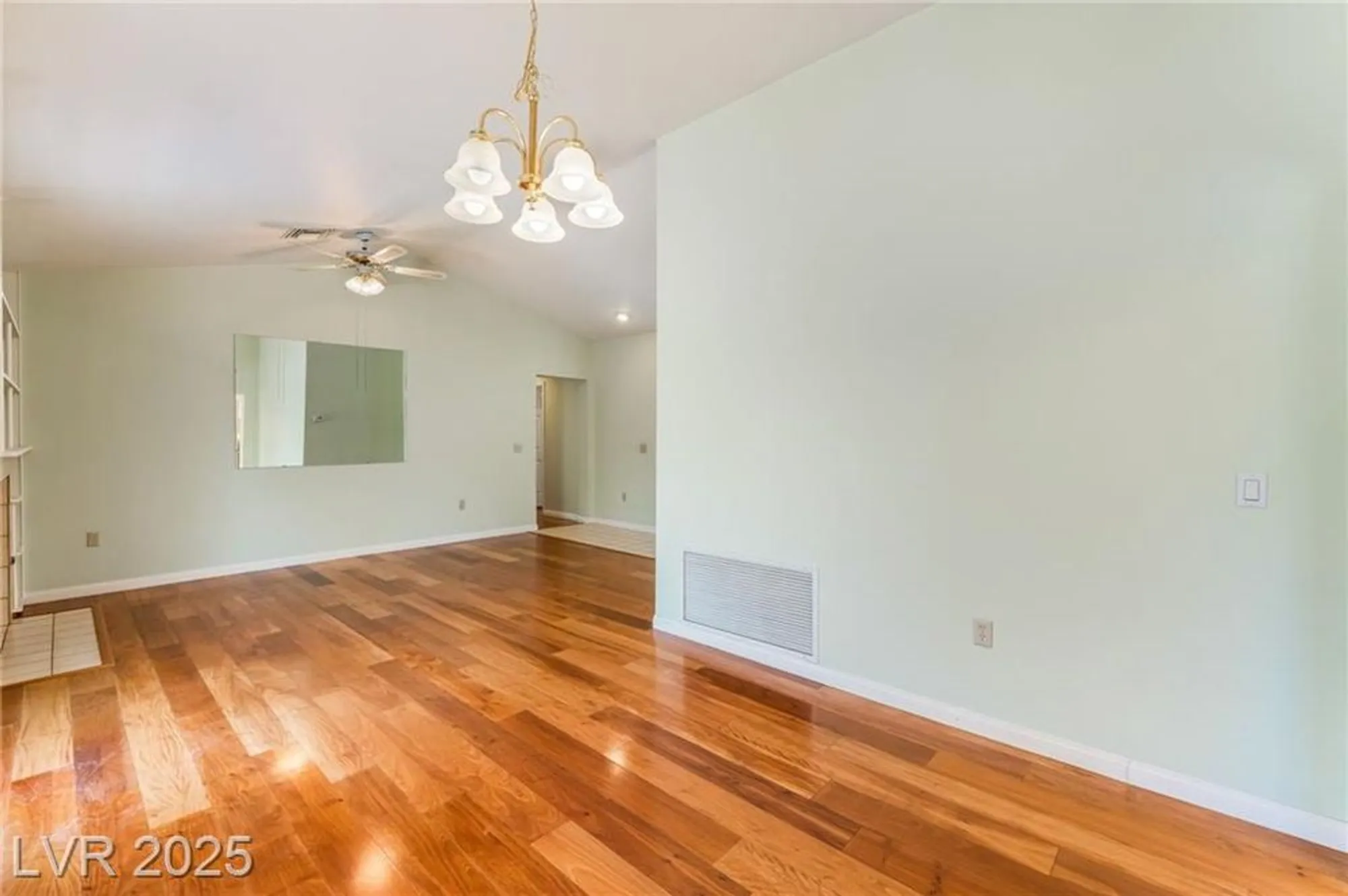 Property Slideshow image 6 of 31 | 2601 desert sands dr, Las Vegas, NV, 89134