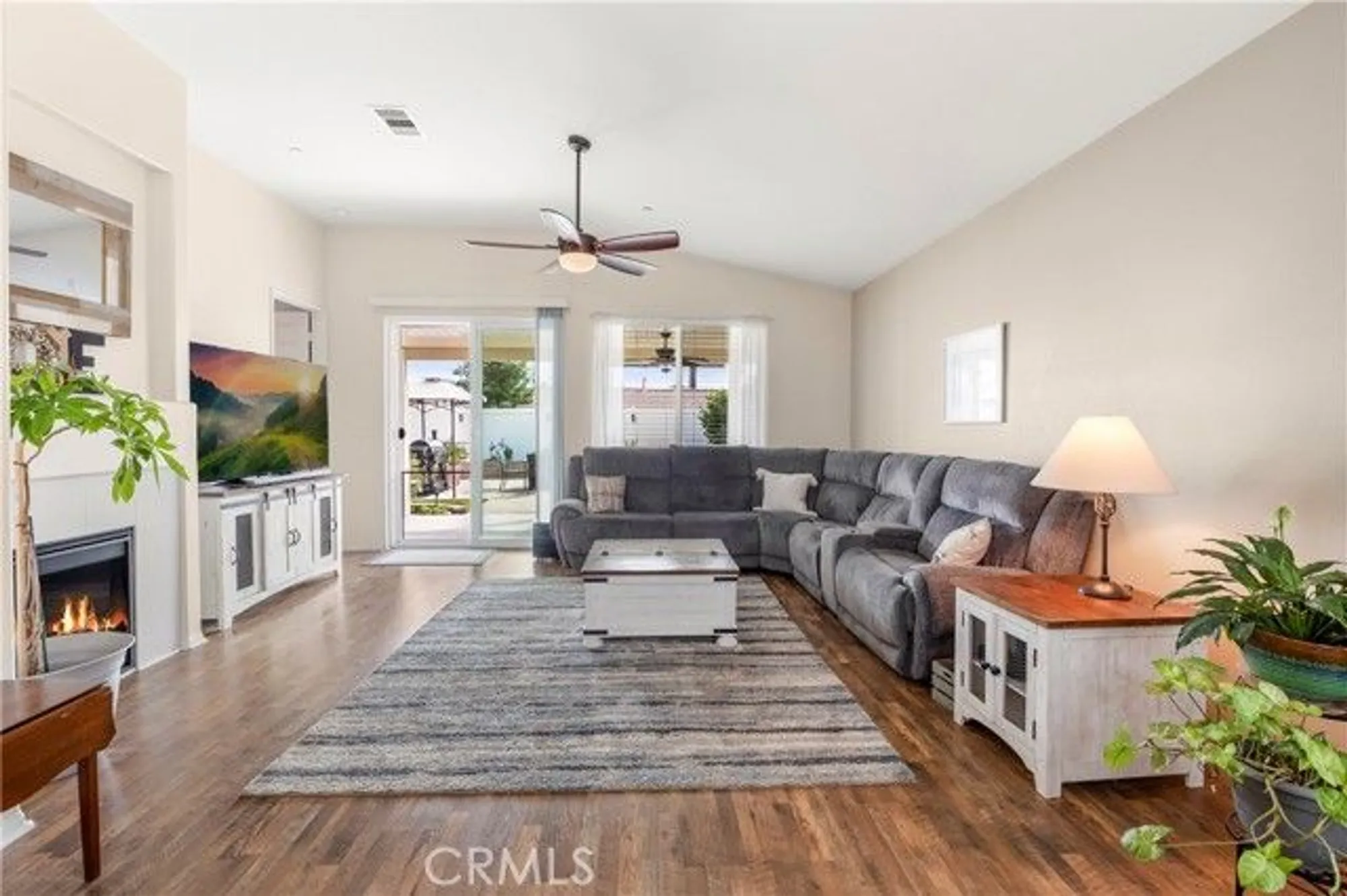 Property Slideshow image 17 of 38 | 30294 coralium way, Menifee, CA, 92584