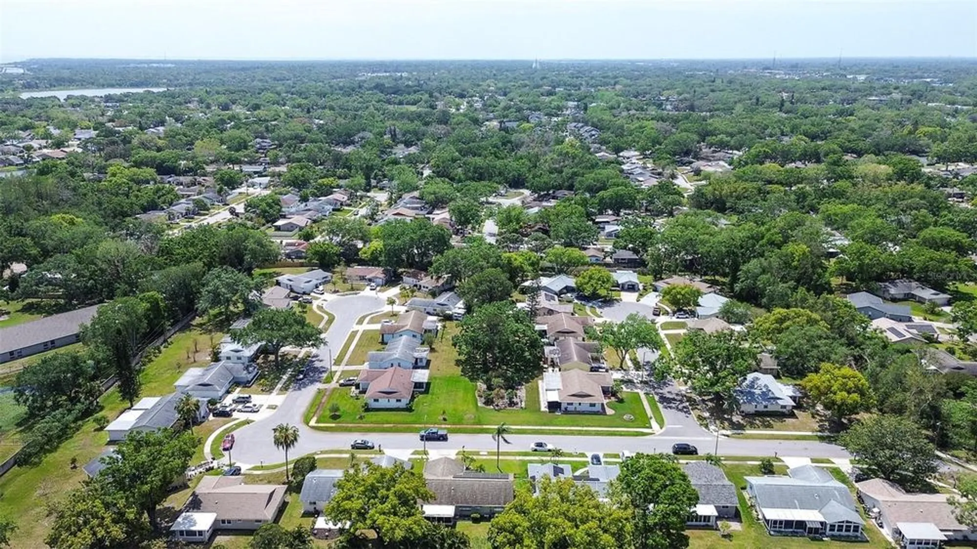 Property Slideshow image 32 of 36 | 2955 briar cliff dr, Palm Harbor, FL, 34684