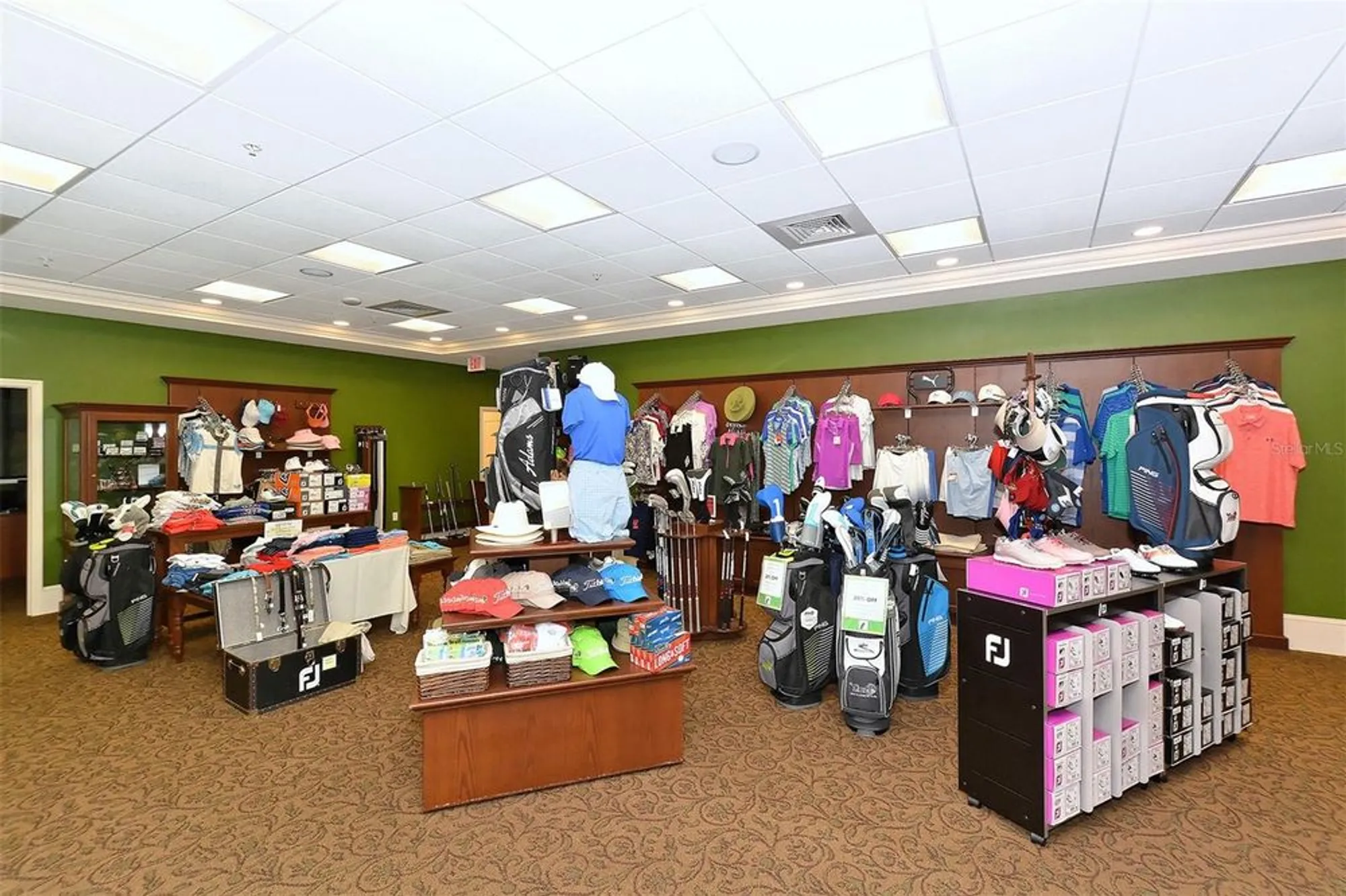 Property Slideshow image 53 of 66 | 6803 drewrys blf, Bradenton, FL, 34203