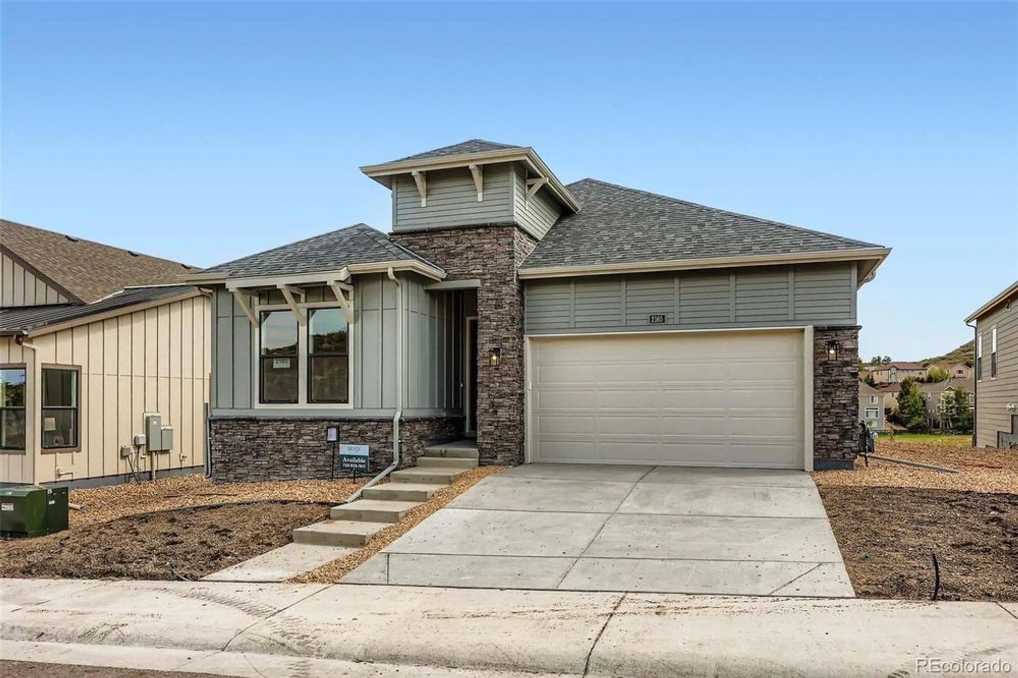 Property Slideshow image 2 of 39 | 2165 grayside cir, Castle Rock, CO, 80109