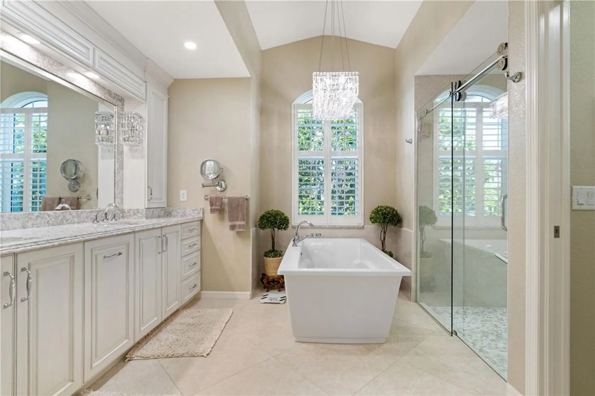 Property Slideshow image 42 of 71 | 13761 long lake ln, Port Charlotte, FL, 33953