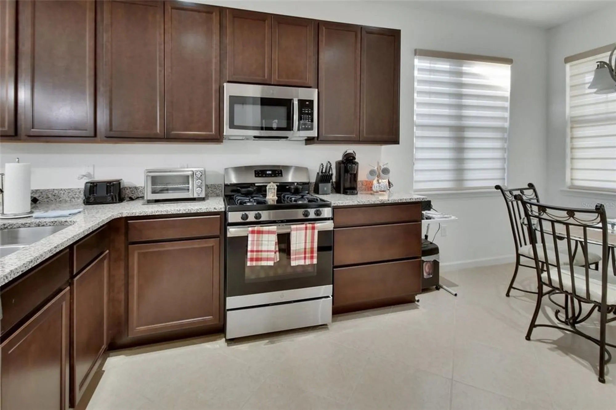 Property Slideshow image 13 of 34 | 1079 lincolnshire dr, Deland, FL, 32724