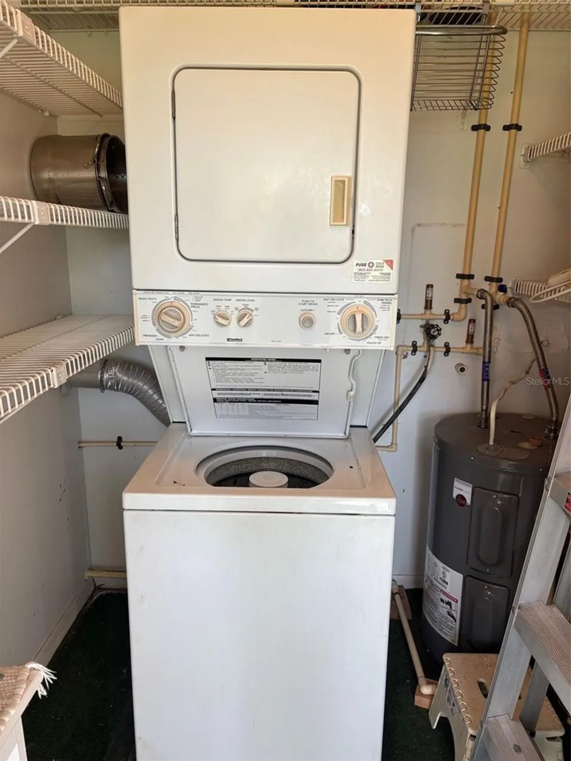 Property Slideshow image 30 of 34 | 1901 canterbury ln 10, Sun City Center, FL, 33573